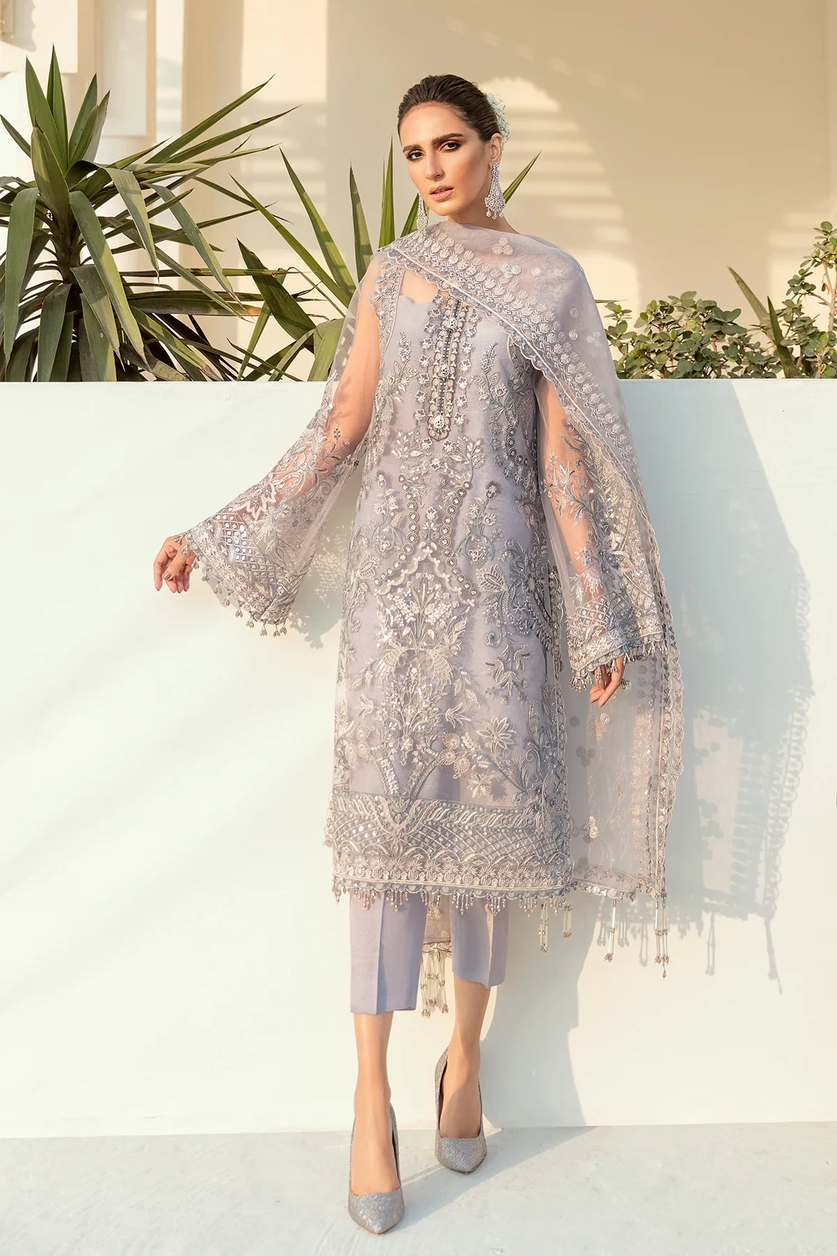 EMBROIDERED NET UF-74 - BQU-UF-D74-00