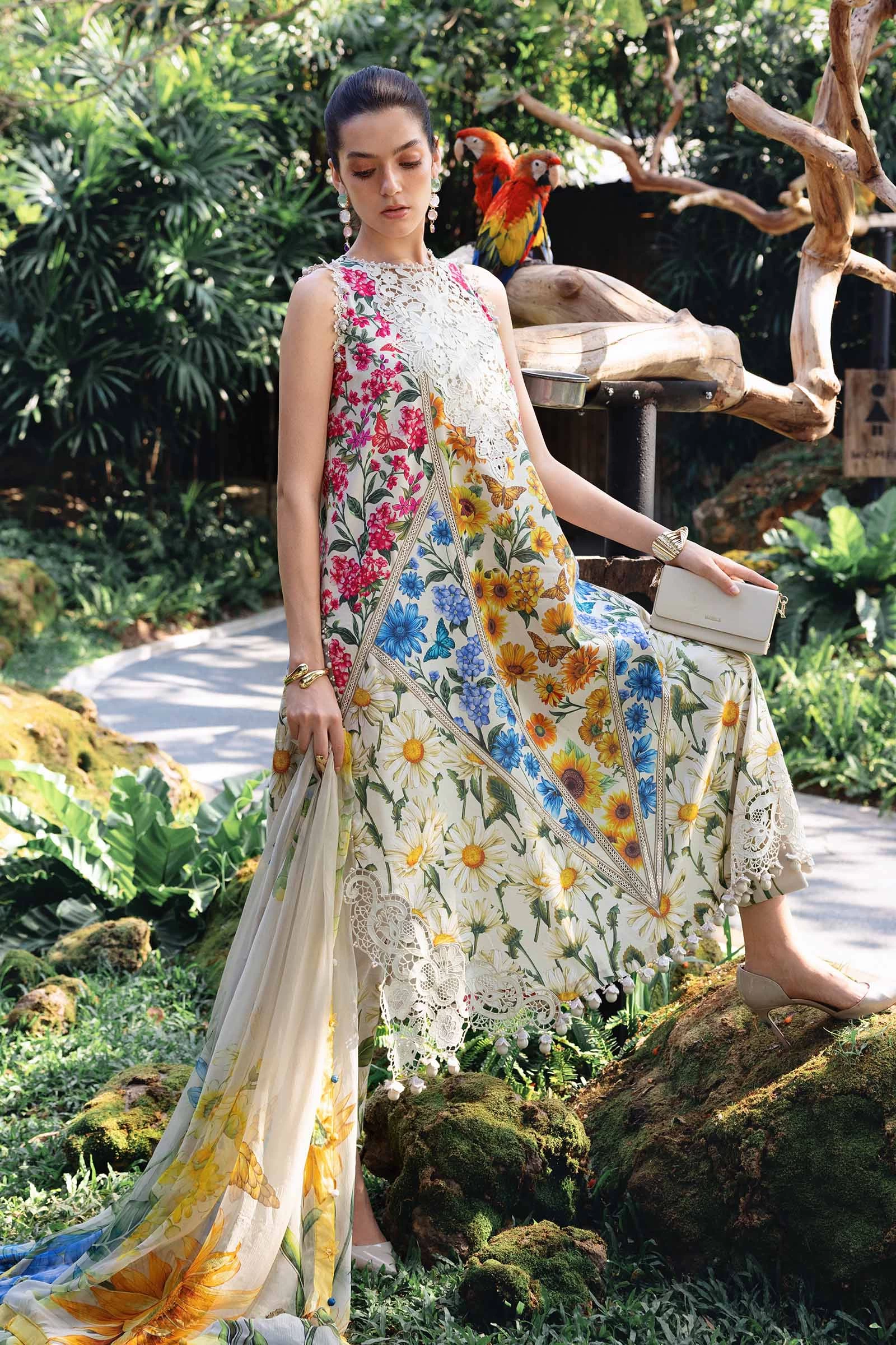 3 Piece Embroidered Lawn Suit - MPT-2910-A