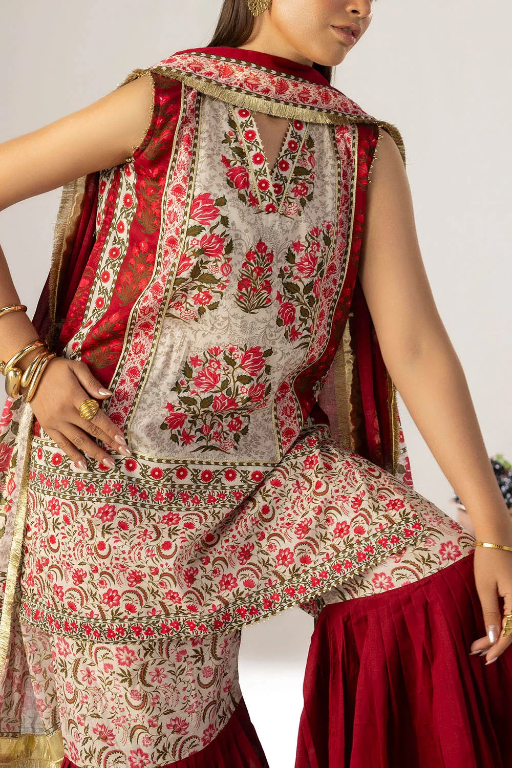 3 Piece Printed Lawn Suit with Dupatta CL-62179 - W-FB-HT-26-455540