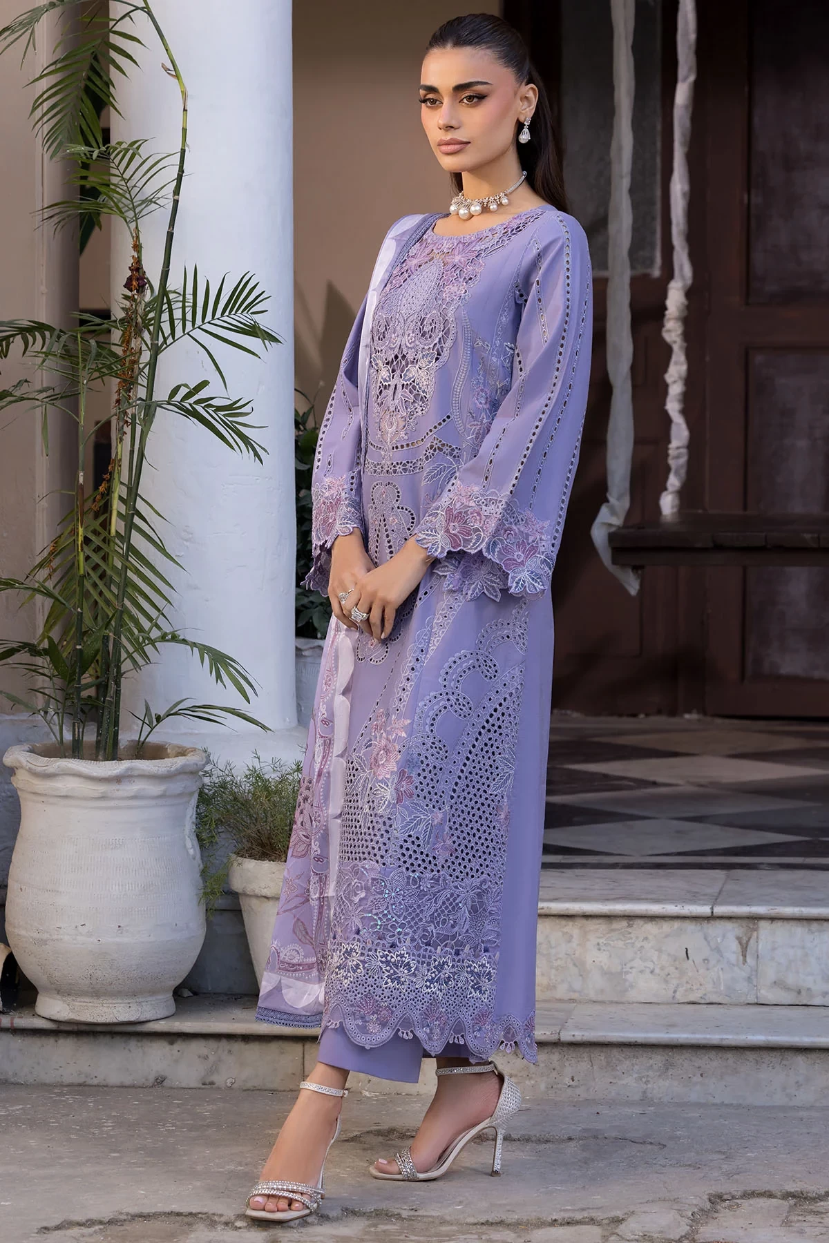 5938-VIVI EMBROIDERED LAWN - MWU05938-999-VIVI