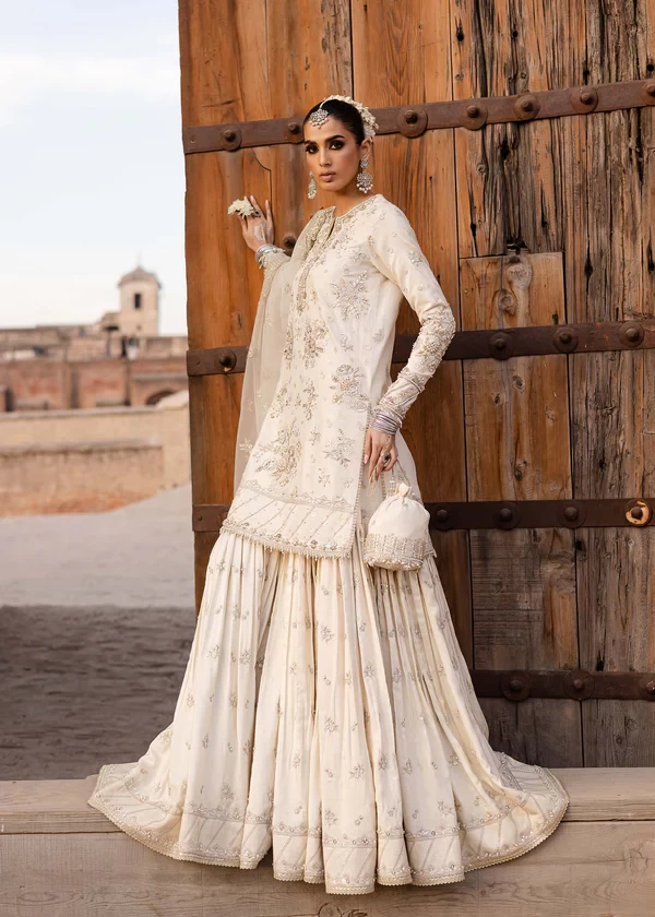 Roshaneh - 5024