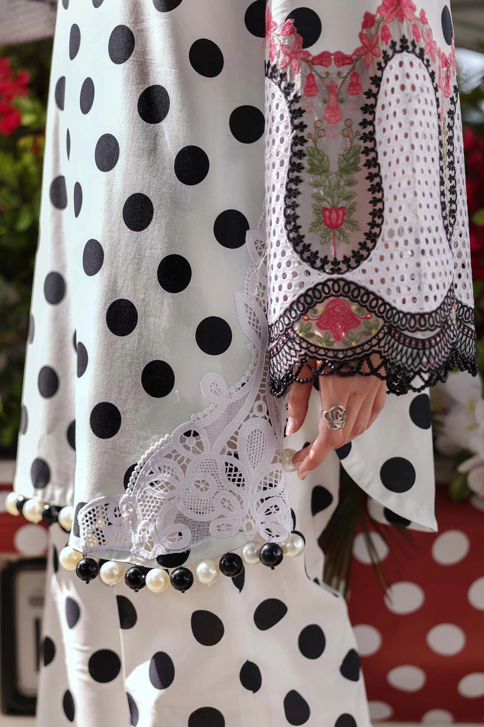 3 Piece  Embroidered Lawn Suit - MPT-3008-A