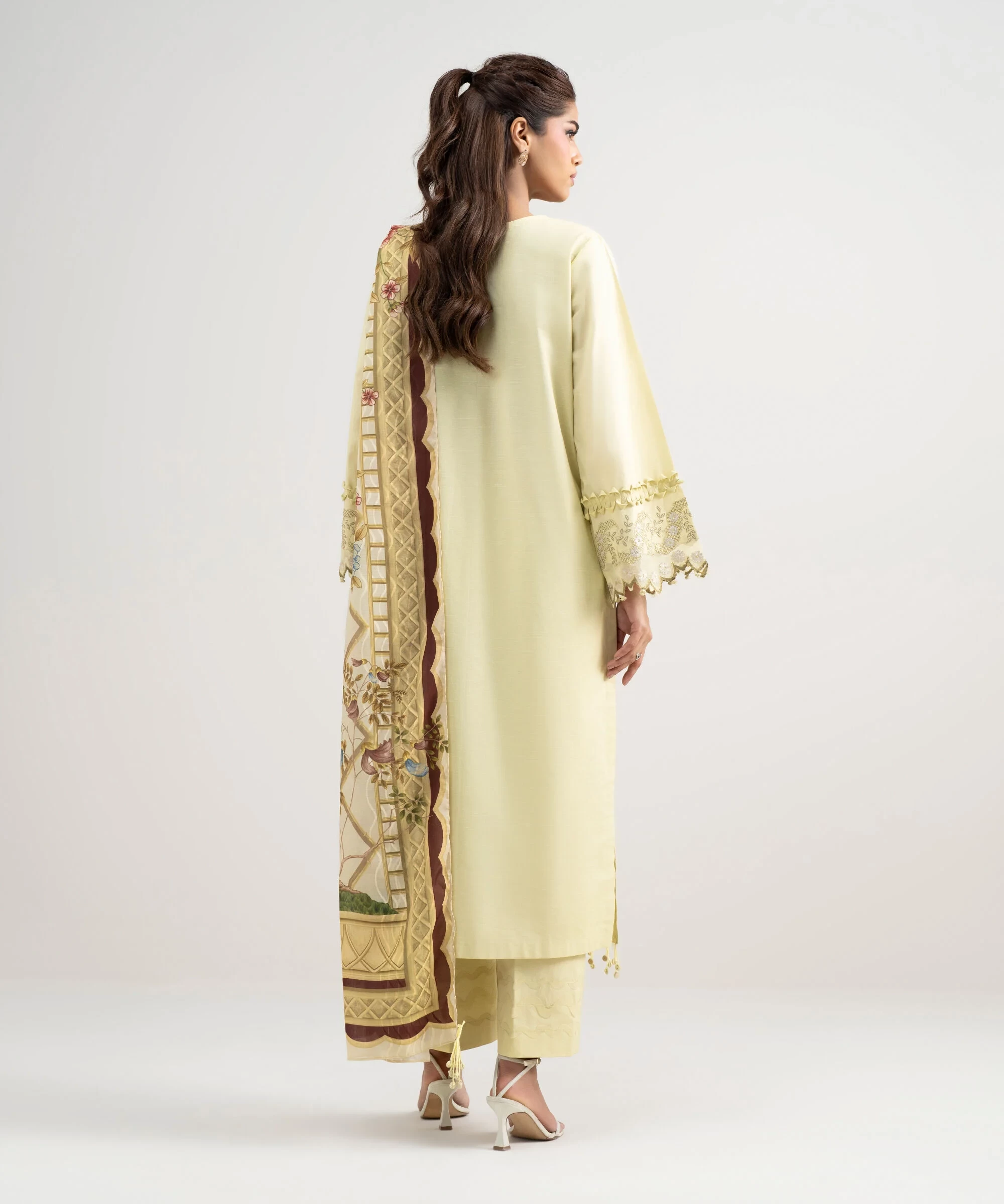 3 Piece Embroidered Lawn Suit -  3PESUS26V429