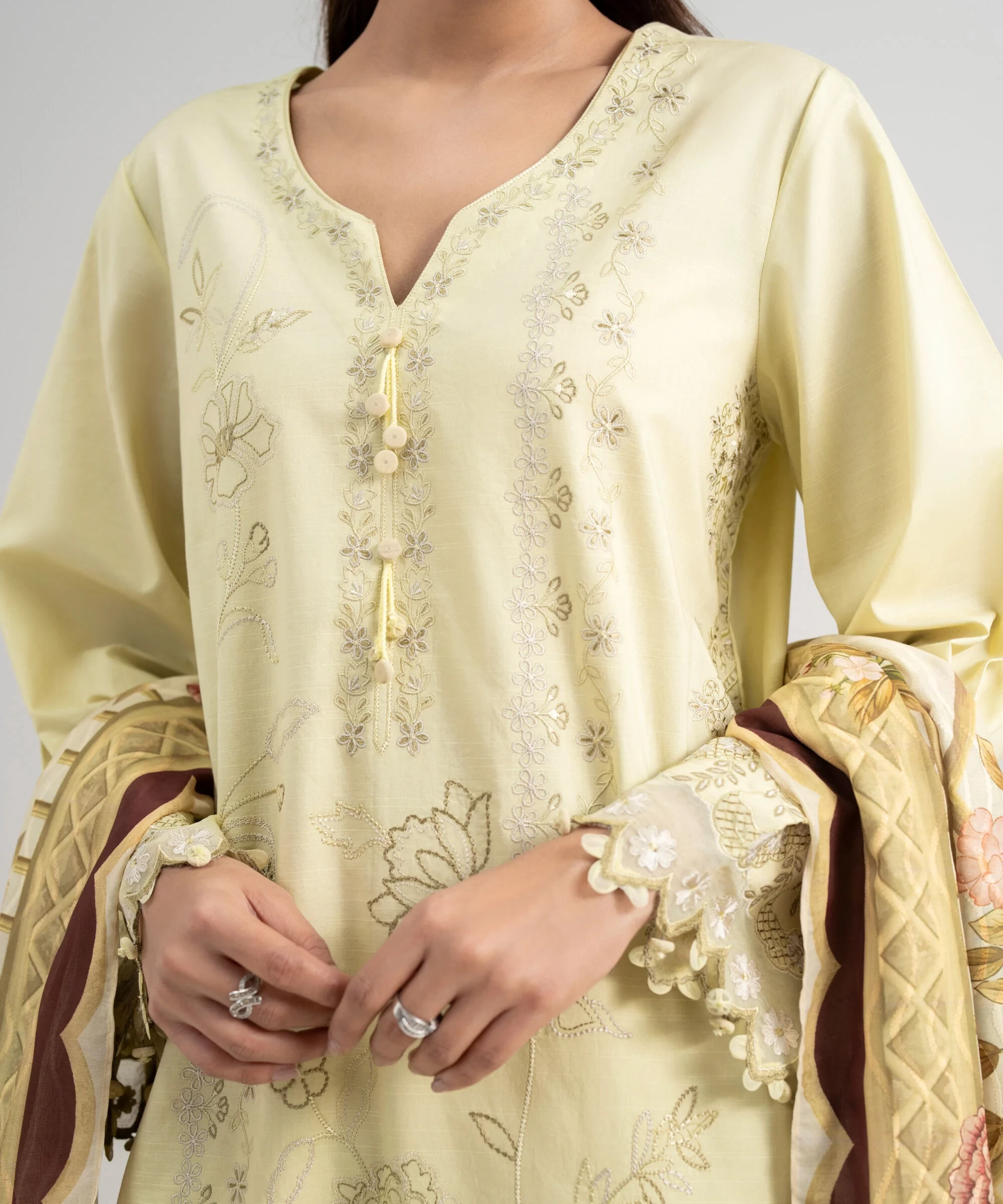 3 Piece Embroidered Lawn Suit -  3PESUS26V429