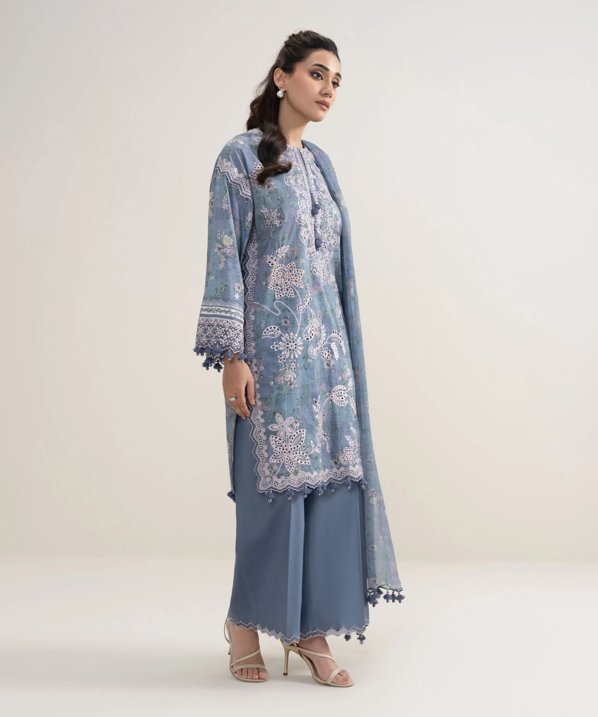 3 Piece Embroidered Lawn Suit - PESUS26V148B