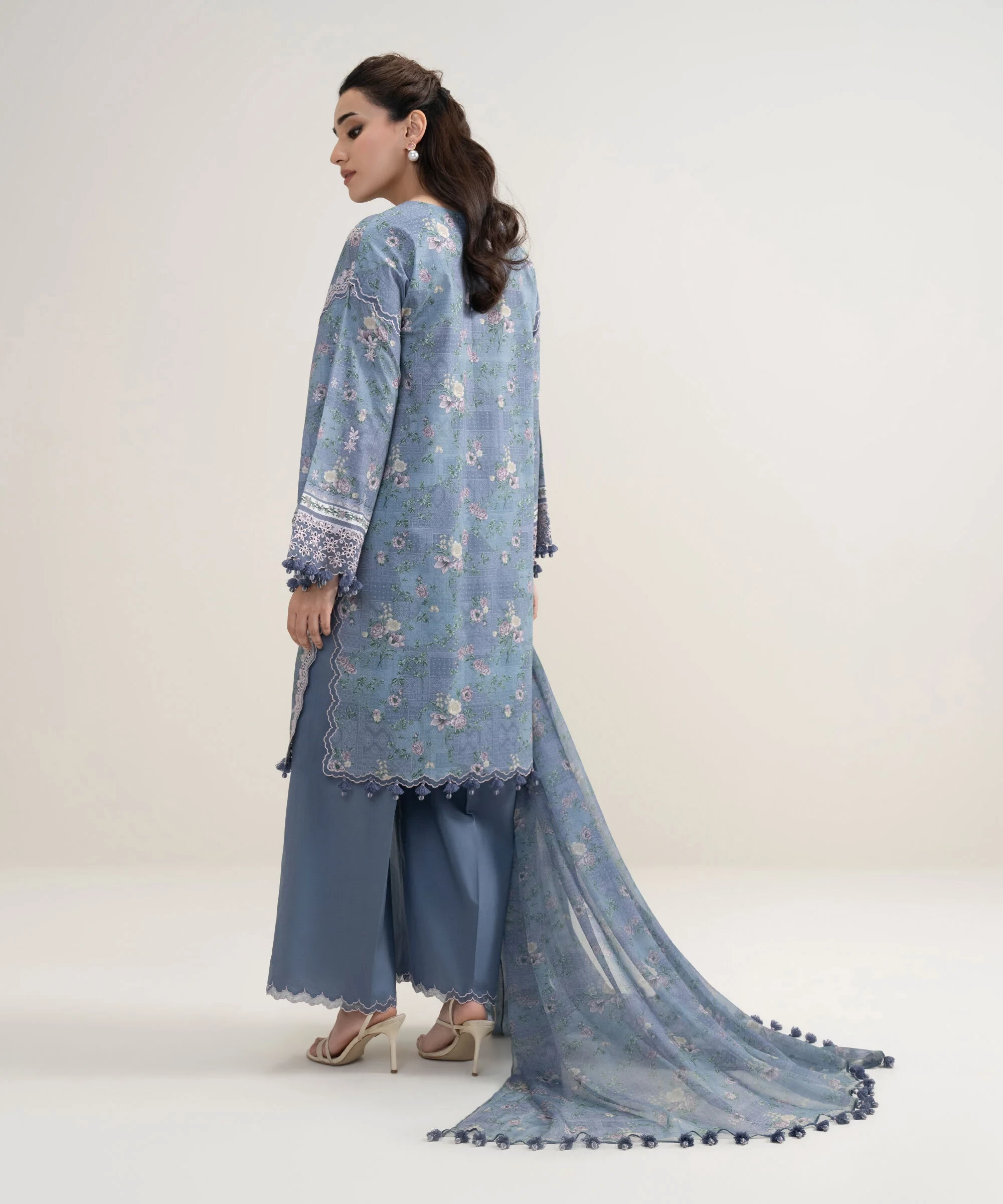 3 Piece Embroidered Lawn Suit - PESUS26V148B
