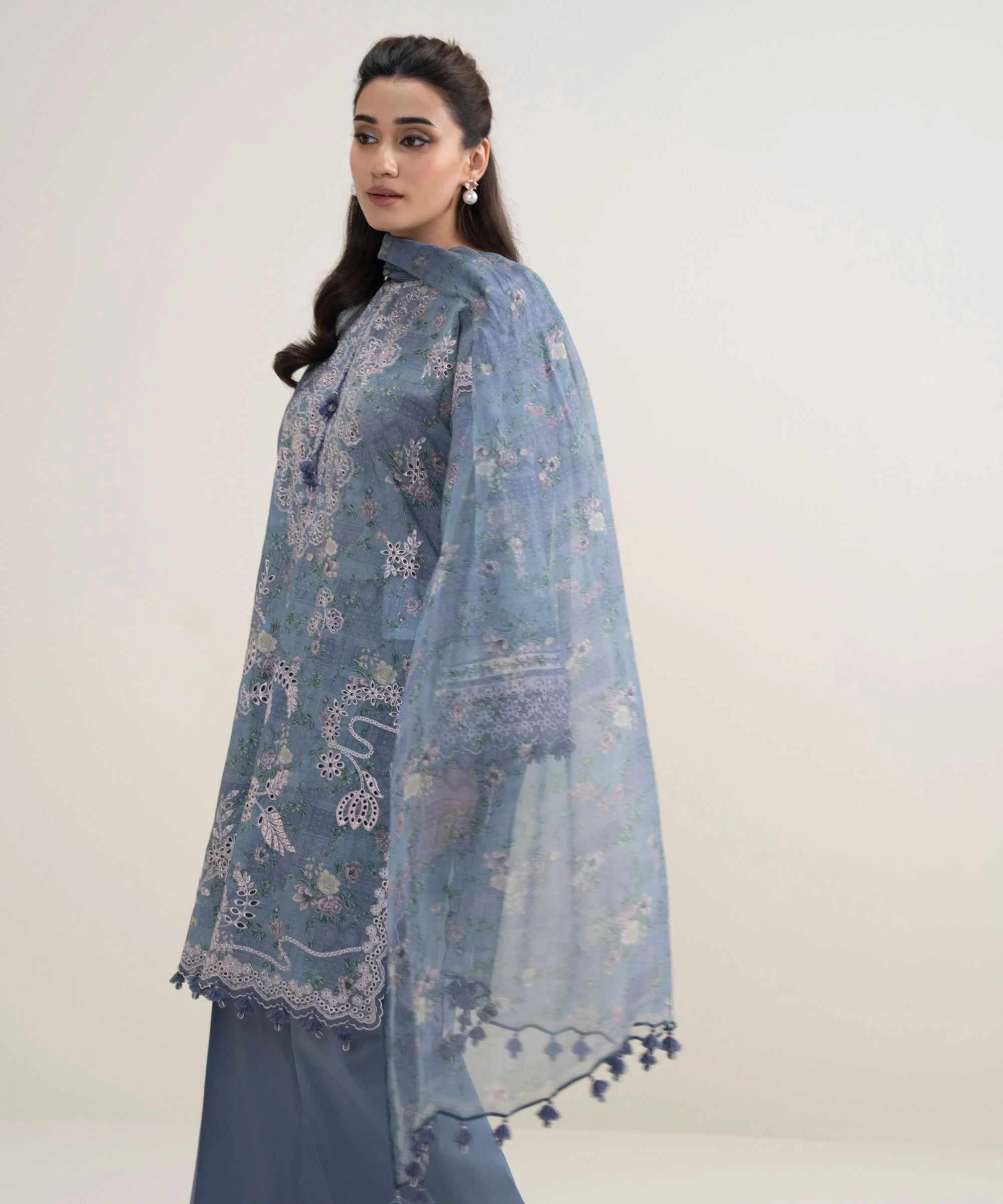 3 Piece Embroidered Lawn Suit - PESUS26V148B