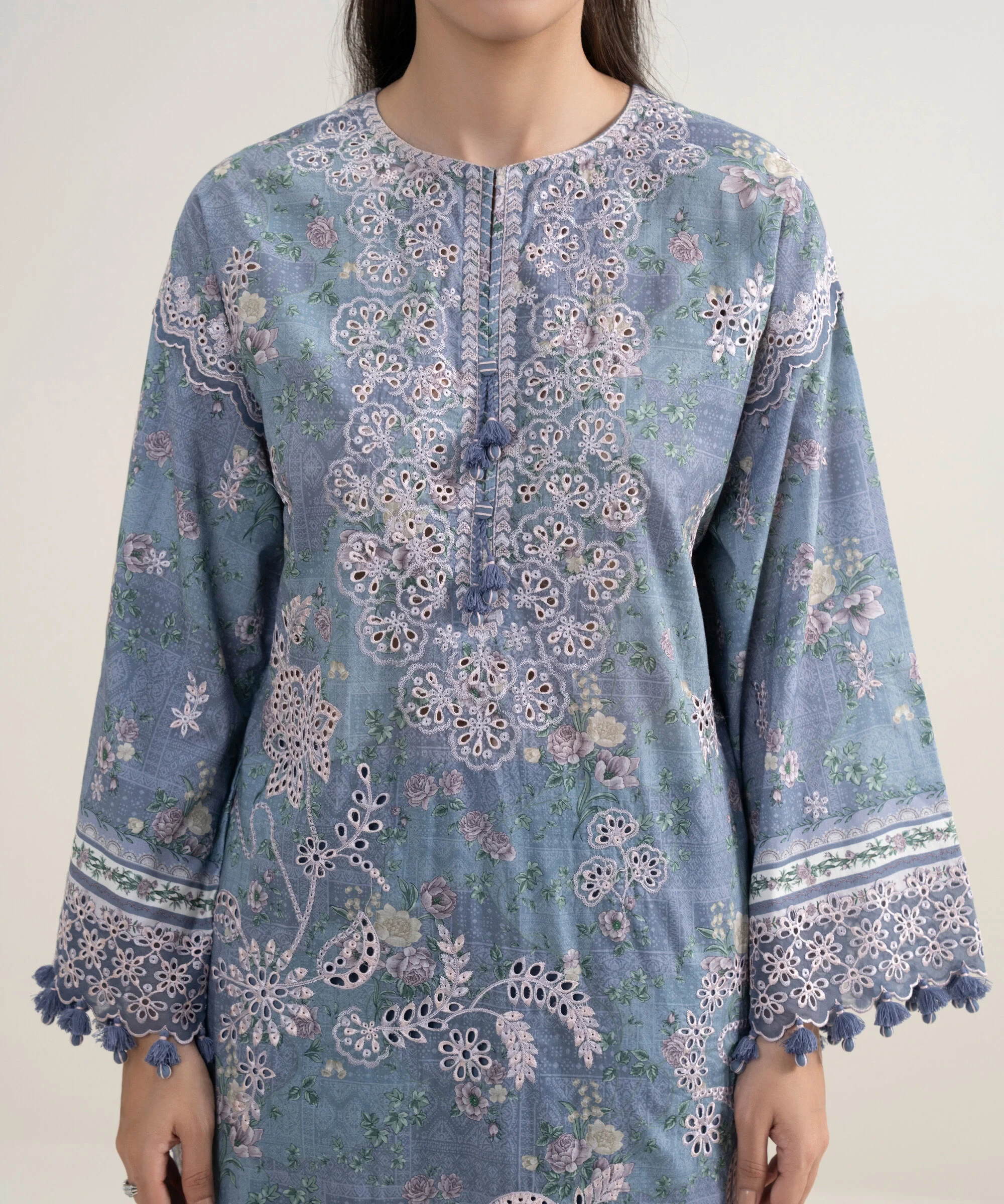 3 Piece Embroidered Lawn Suit - PESUS26V148B