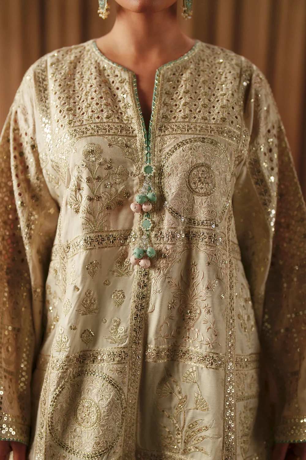 EMBROIDERED SUIT - E1013/104/002