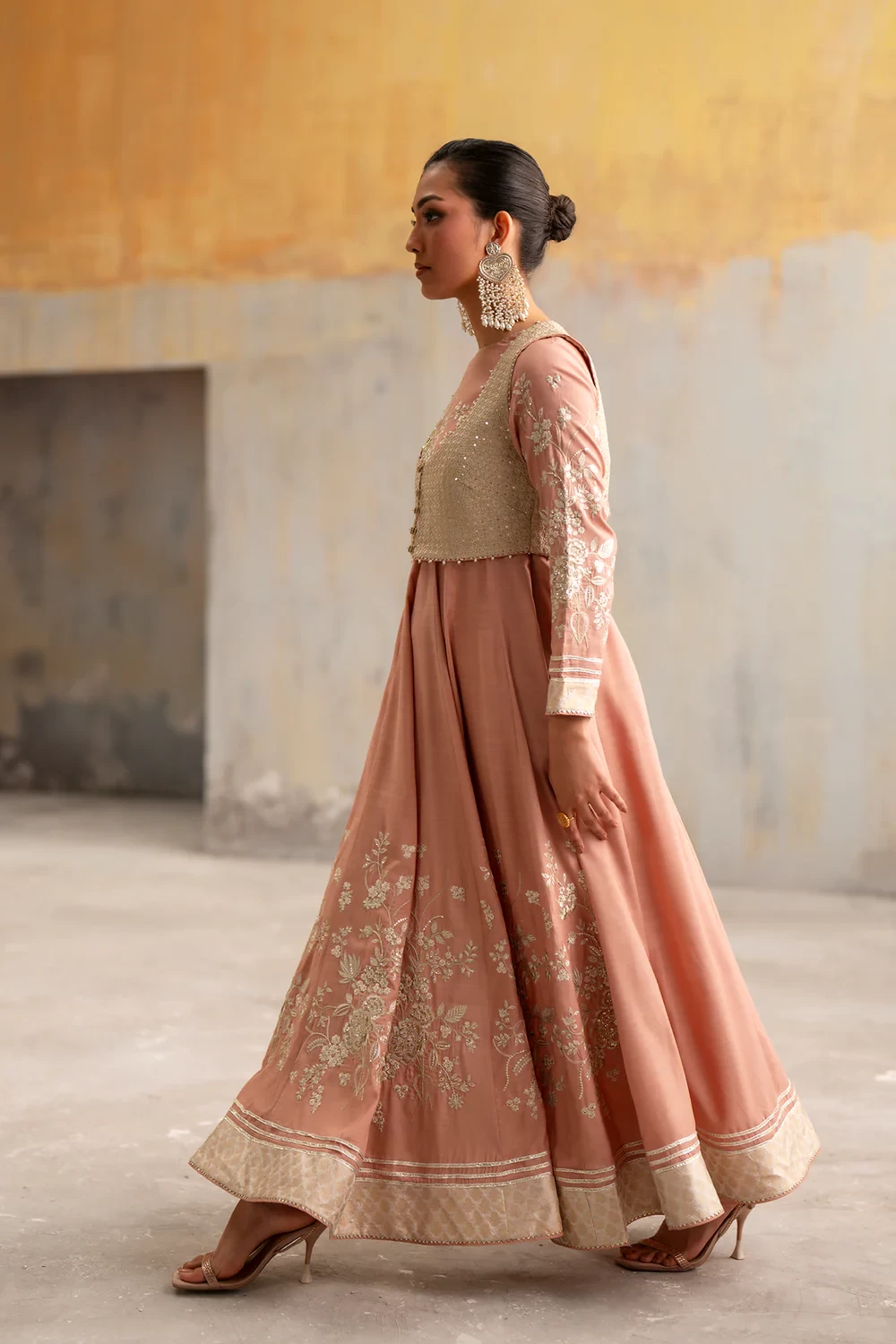 EMBROIDERED DRESS - E1053/104/326