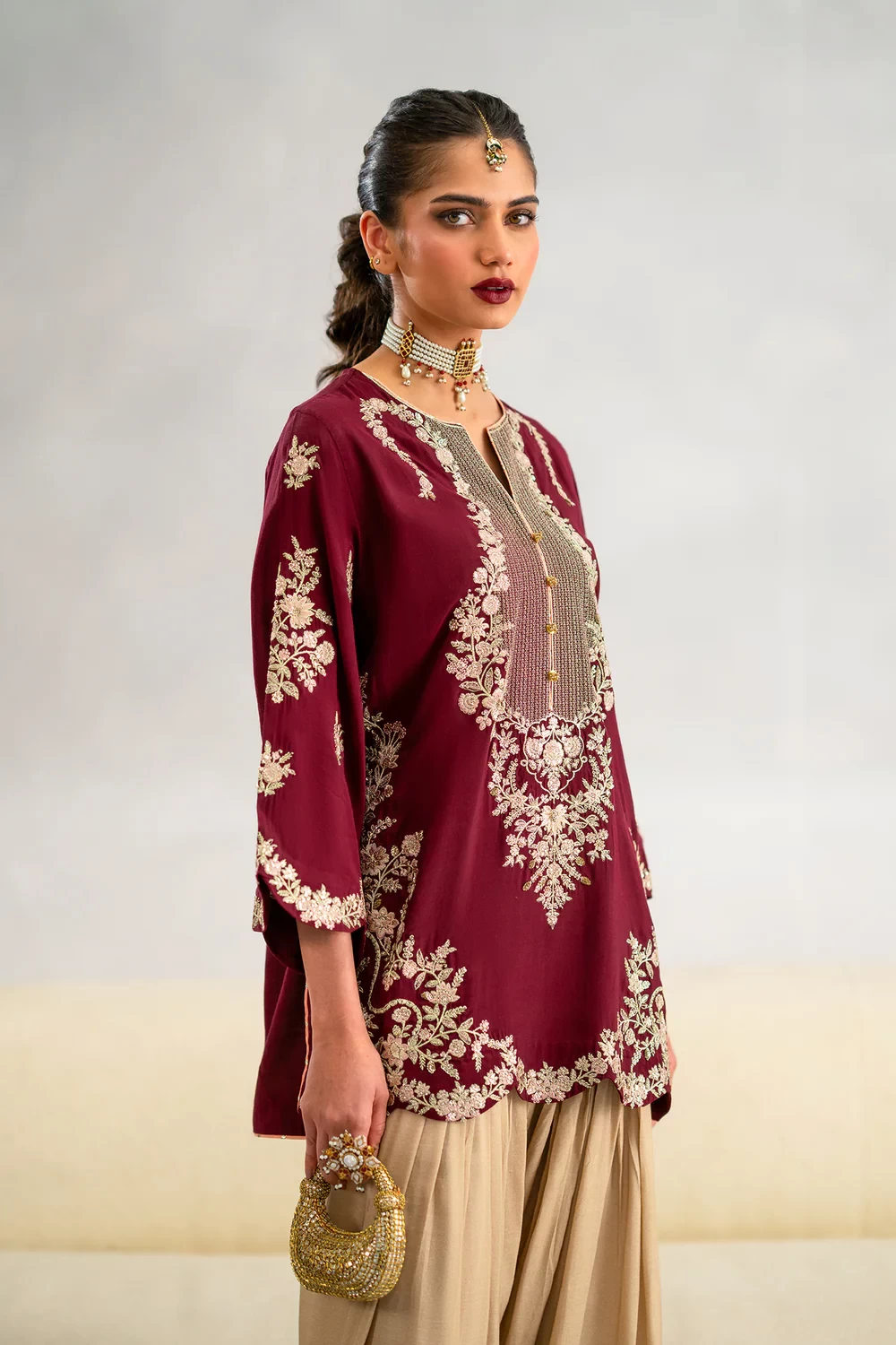 EMBROIDERED SUIT - E1113/104/319