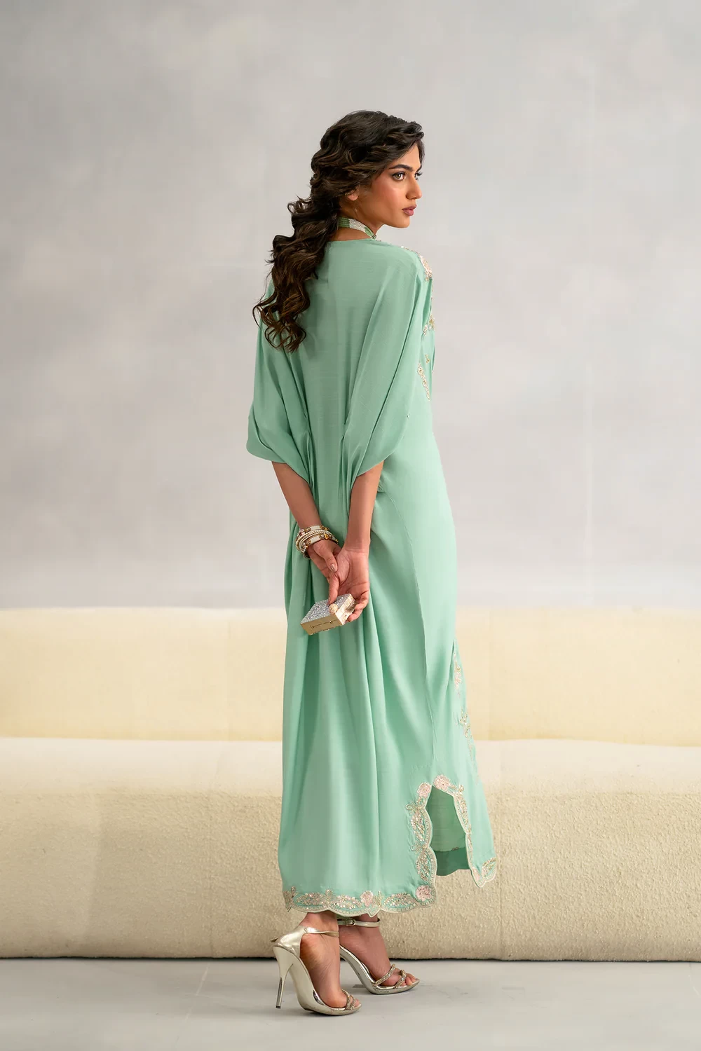 EMBROIDERED KAFTAN - E1087/104/718