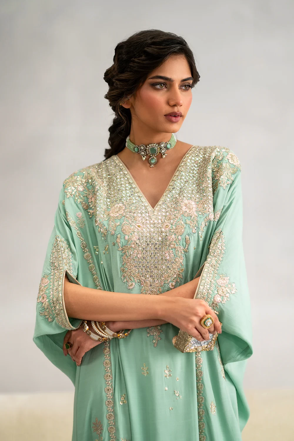 EMBROIDERED KAFTAN - E1087/104/718