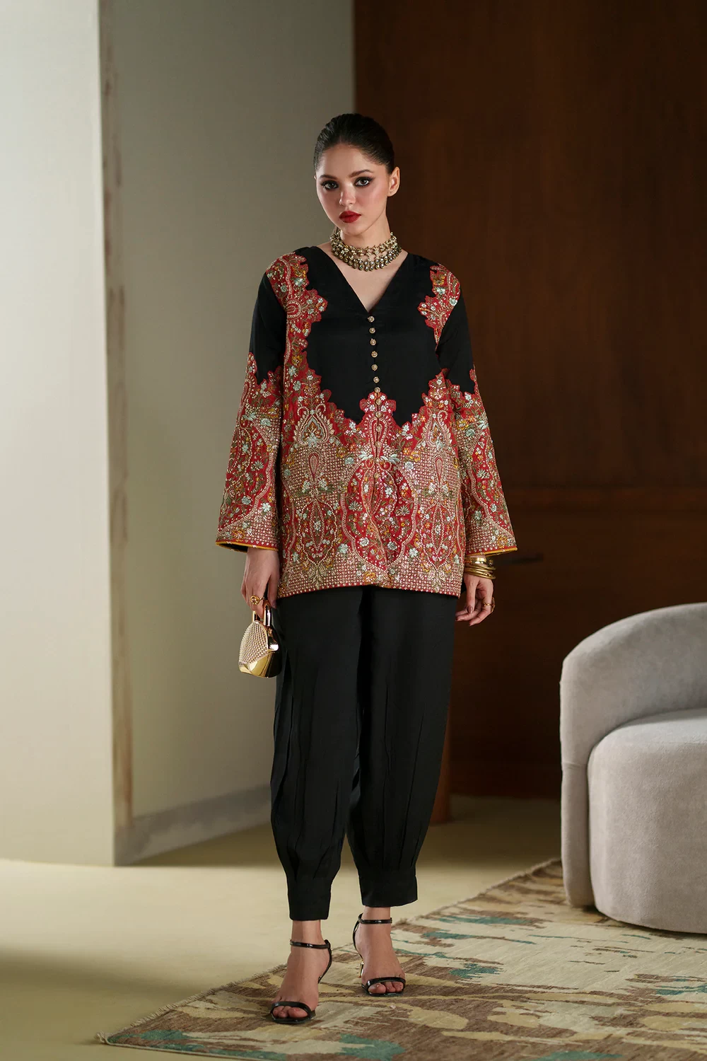 EMBROIDERED SUIT - E1122/104/902