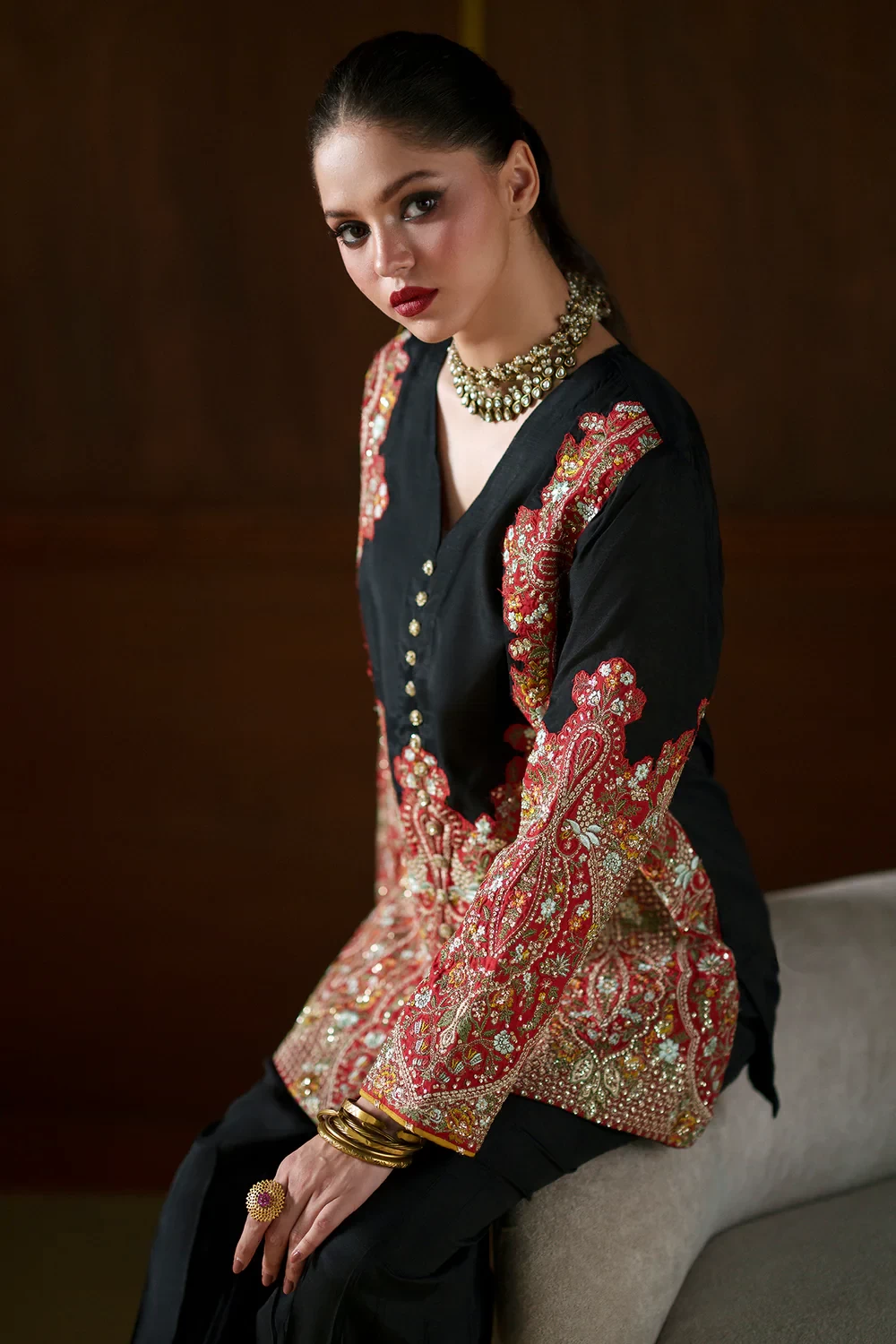 EMBROIDERED SUIT - E1122/104/902