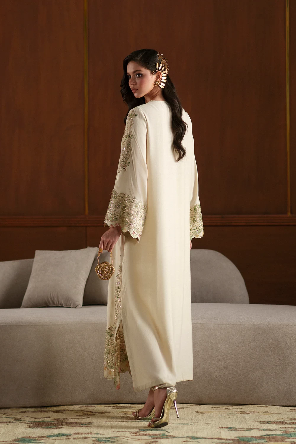 EMBROIDERED KAFTAN - E1112/104/006