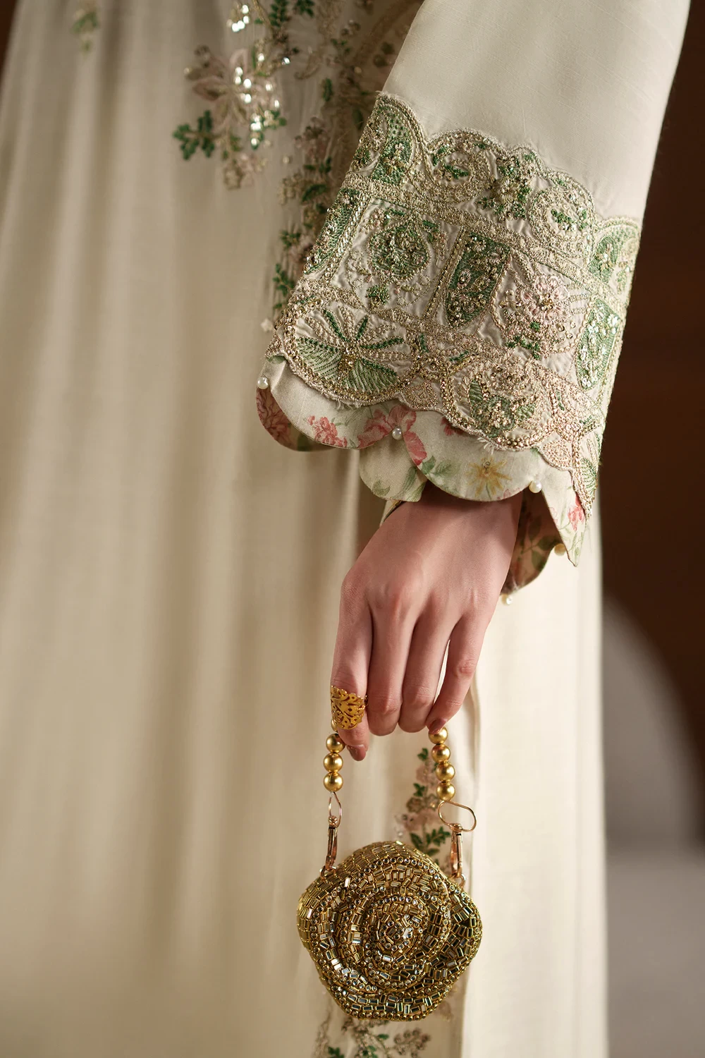 EMBROIDERED KAFTAN - E1112/104/006