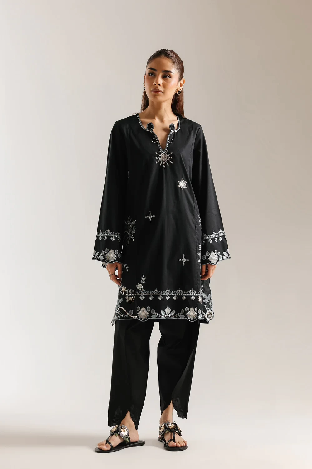 EMBROIDERED SHIRT - E7582/102/902