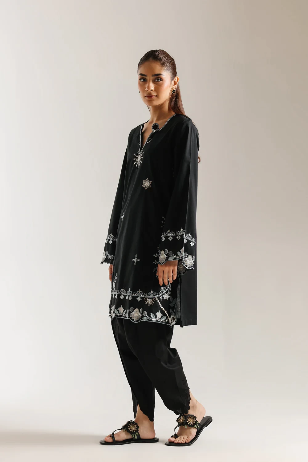 EMBROIDERED SHIRT - E7582/102/902
