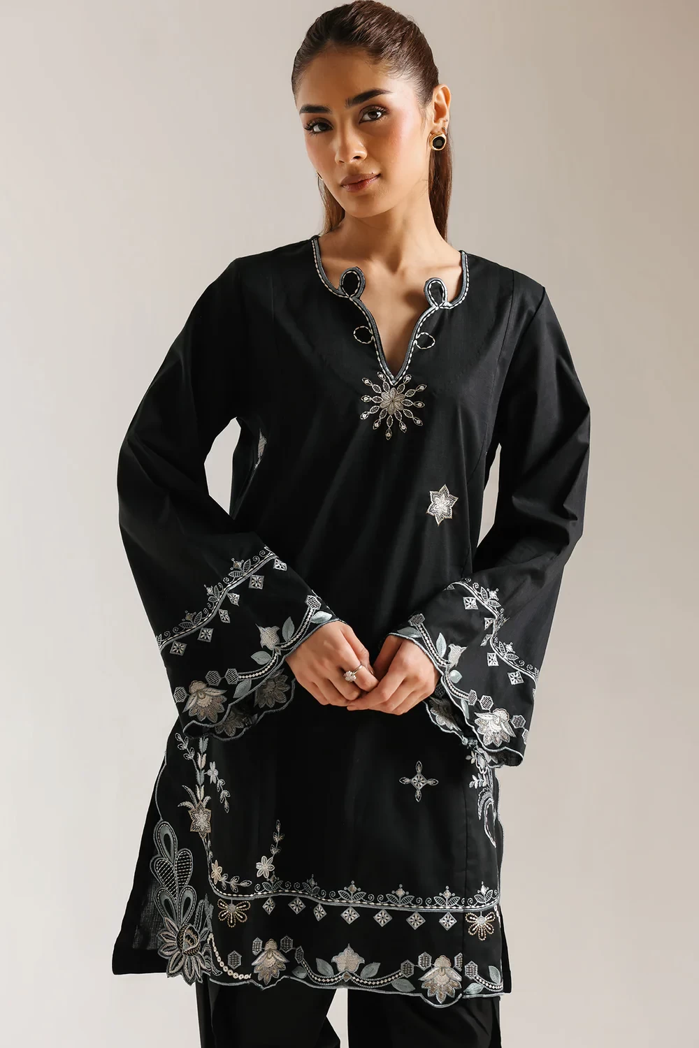 EMBROIDERED SHIRT - E7582/102/902
