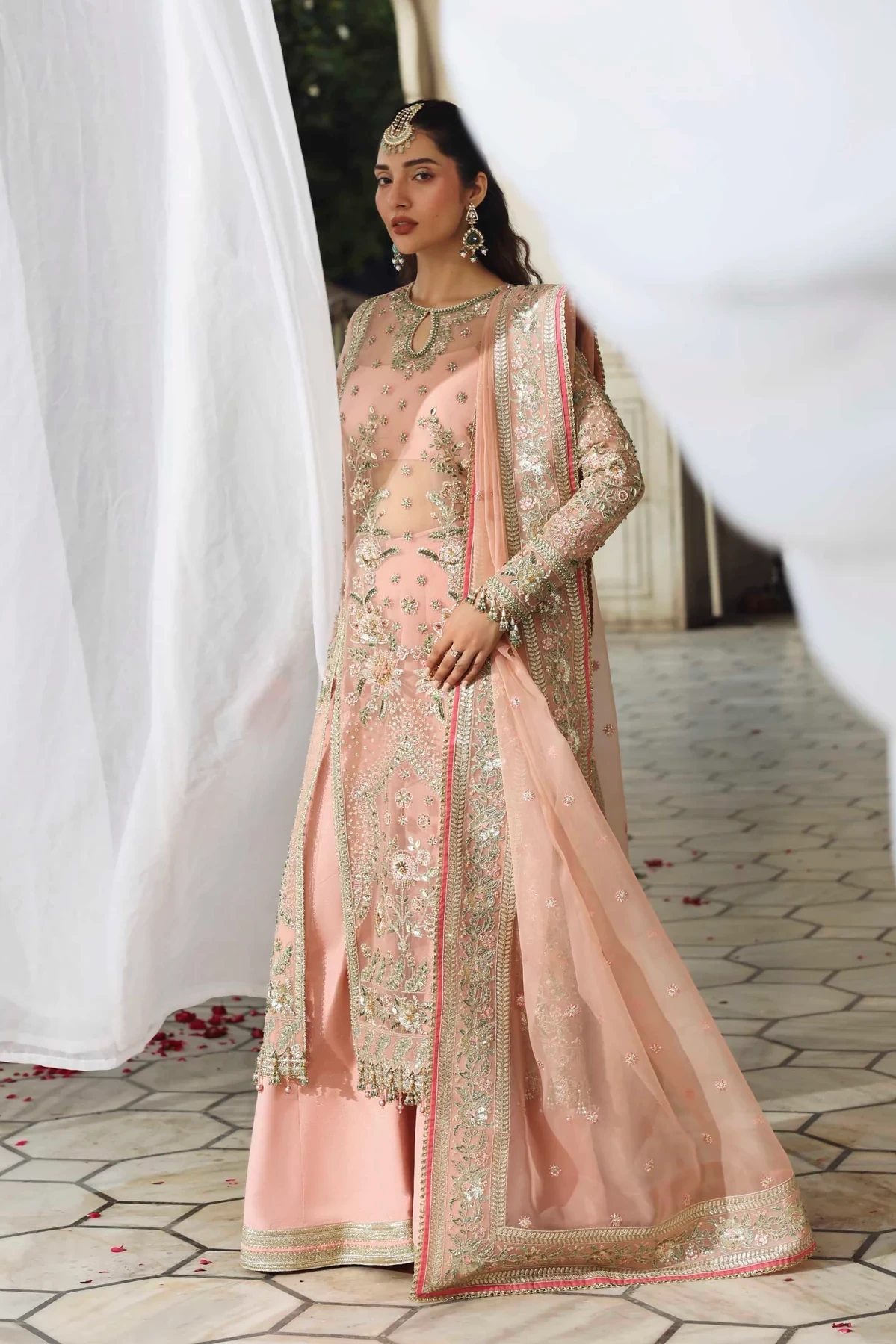 Naazi - 1608