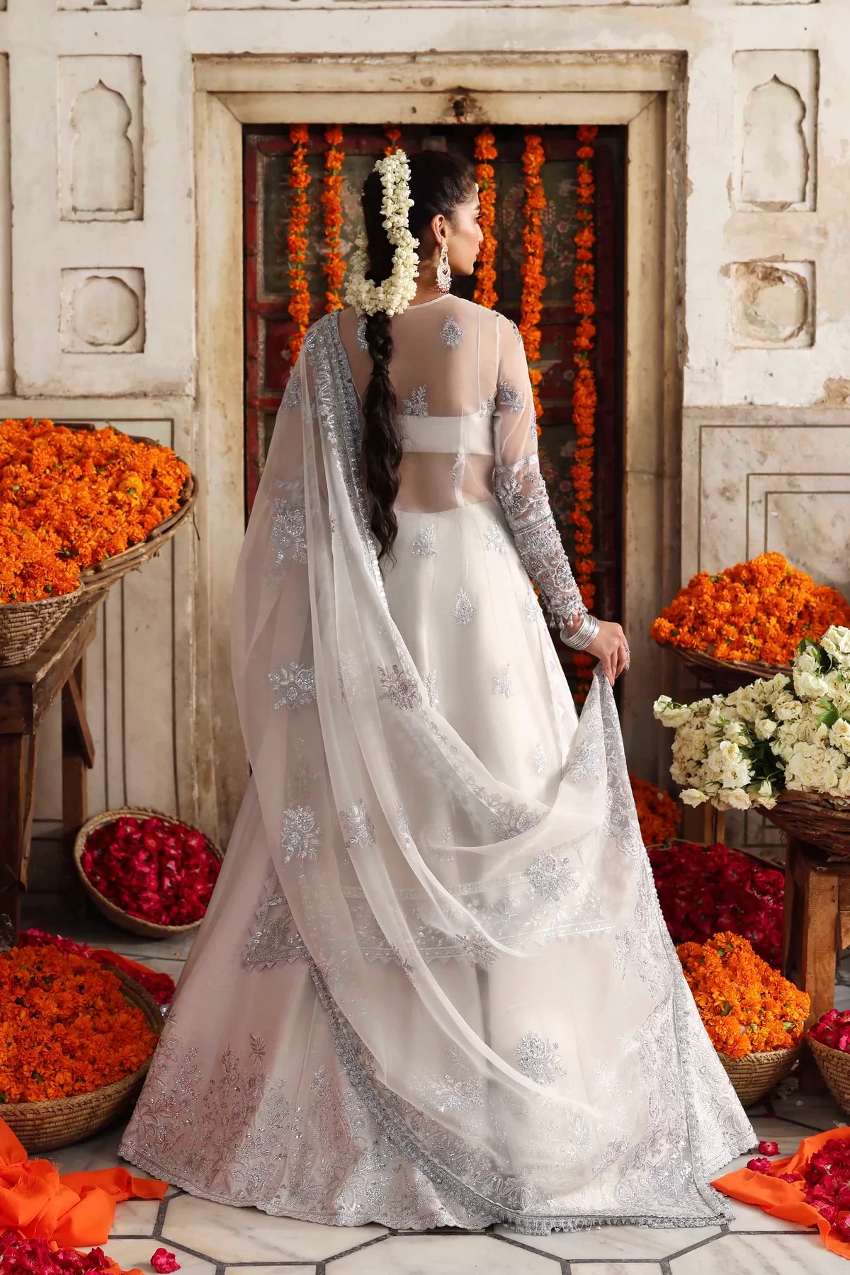 Safina - 1605