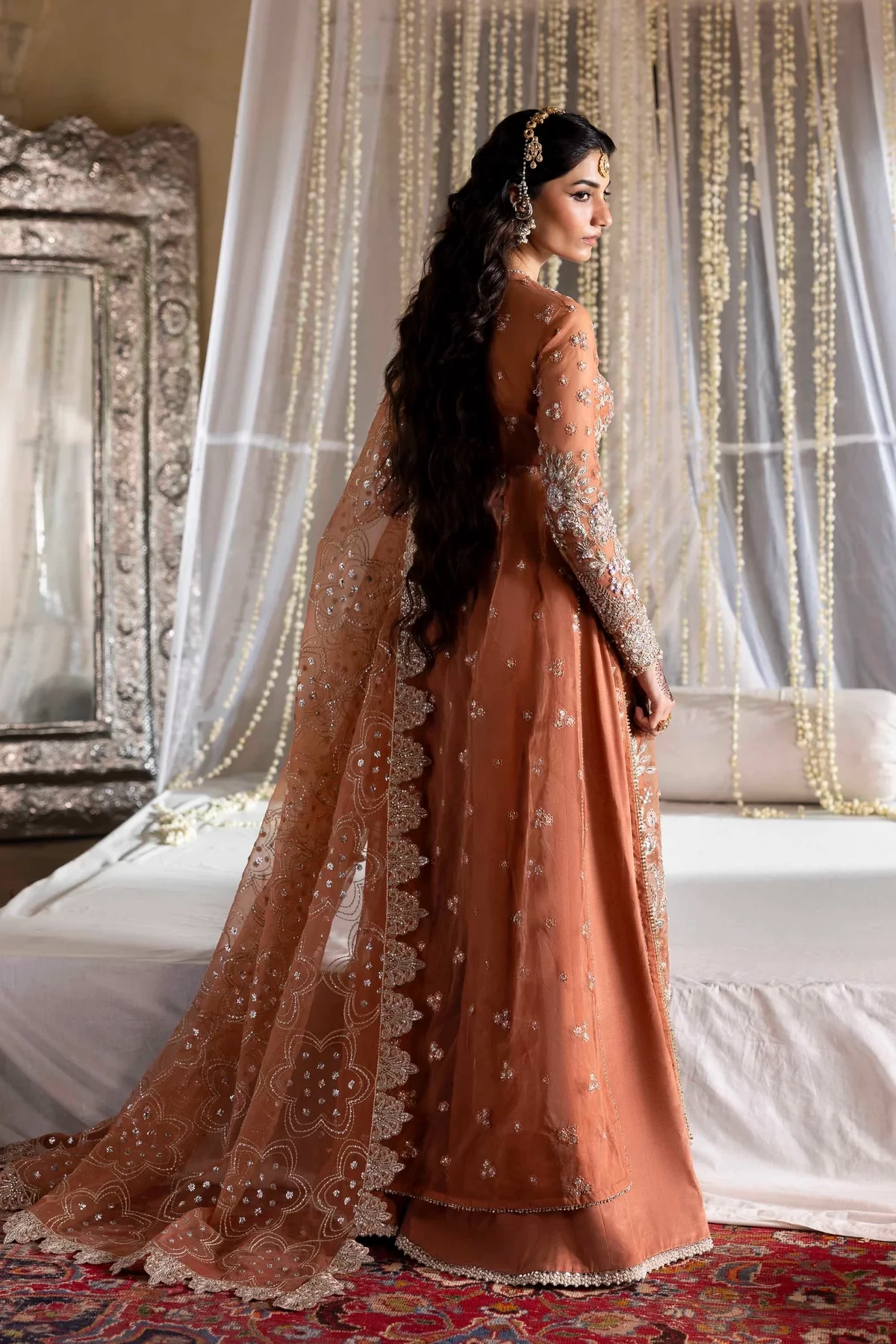 Meherun - 1596