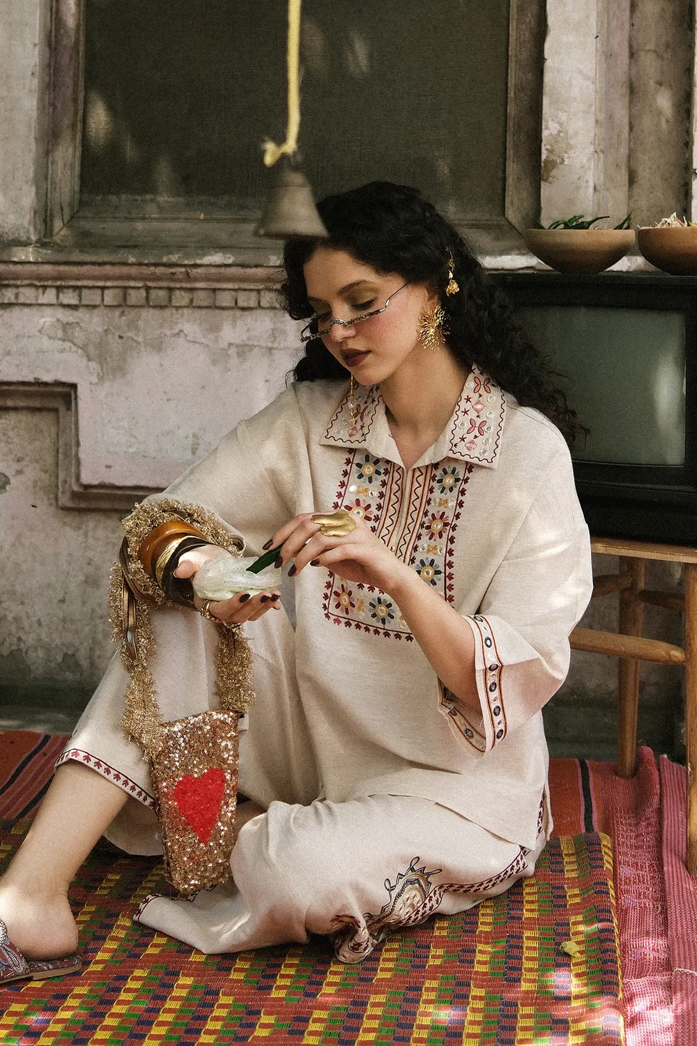 EMBROIDERED SUIT - E0842/119/005
