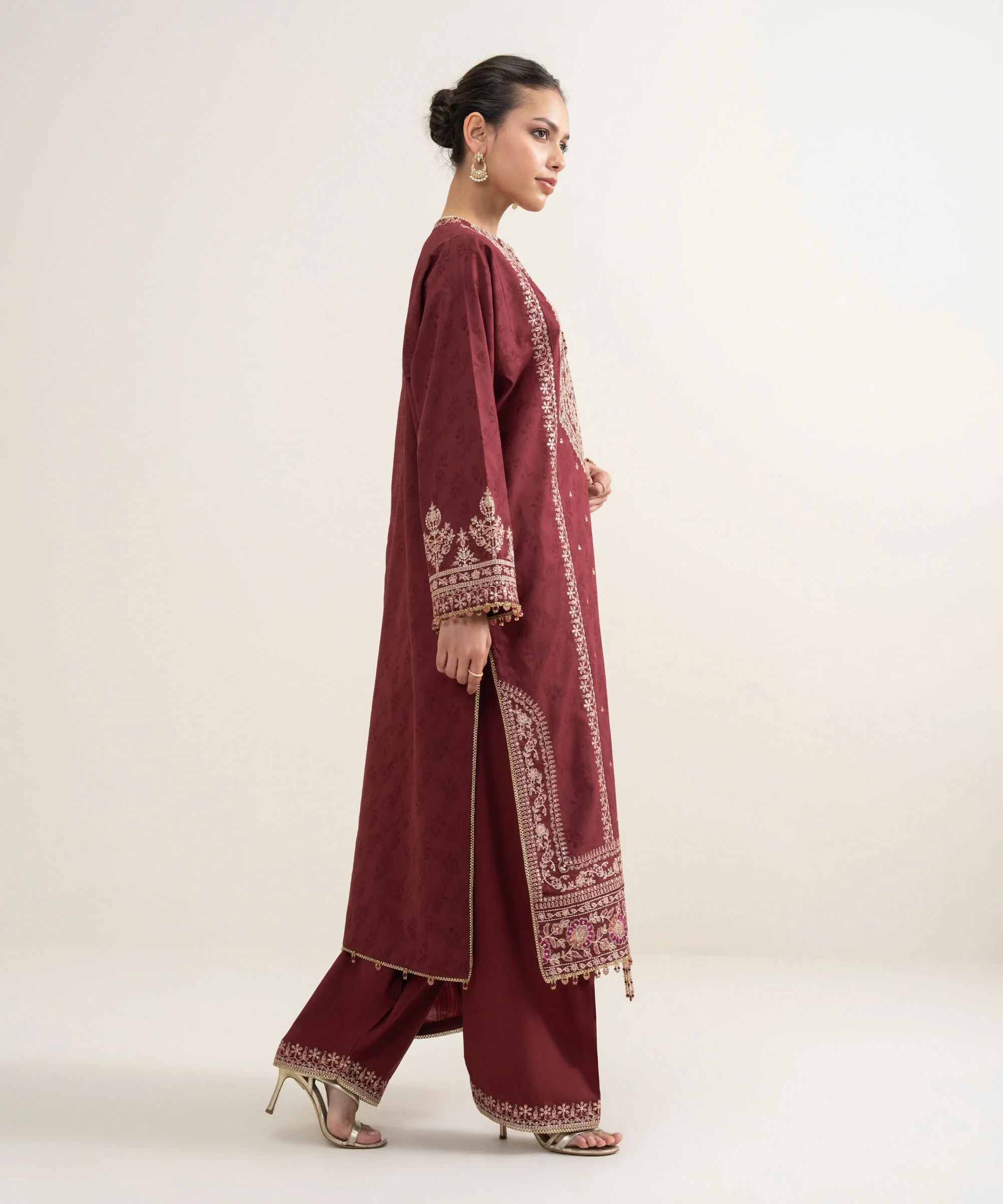 3 Piece Embroidered Jacquard Suit - 3PESUS26V436