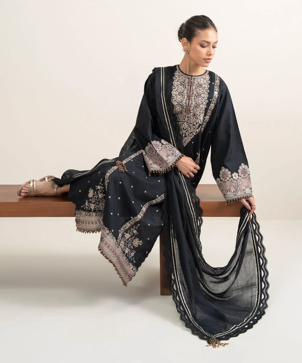 3 Piece Embroidered Jacquard Suit - 3PESUS26V435