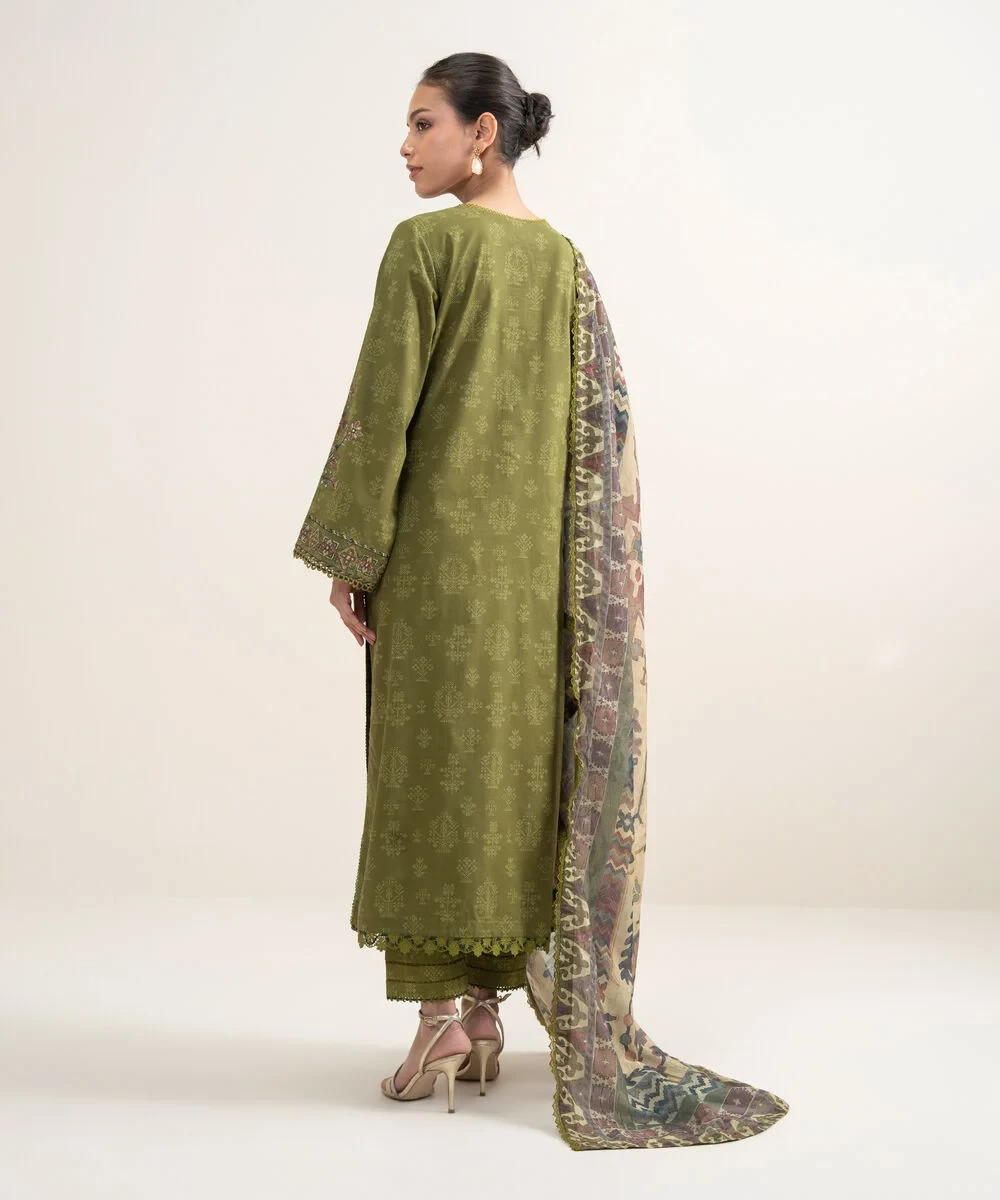 3 Piece Embroidered Lawn Suit - U3PESUS26V35