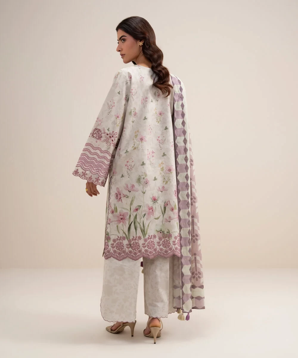 3 Piece Embroidered Zari Lawn Suit - 3PEDYS26V635