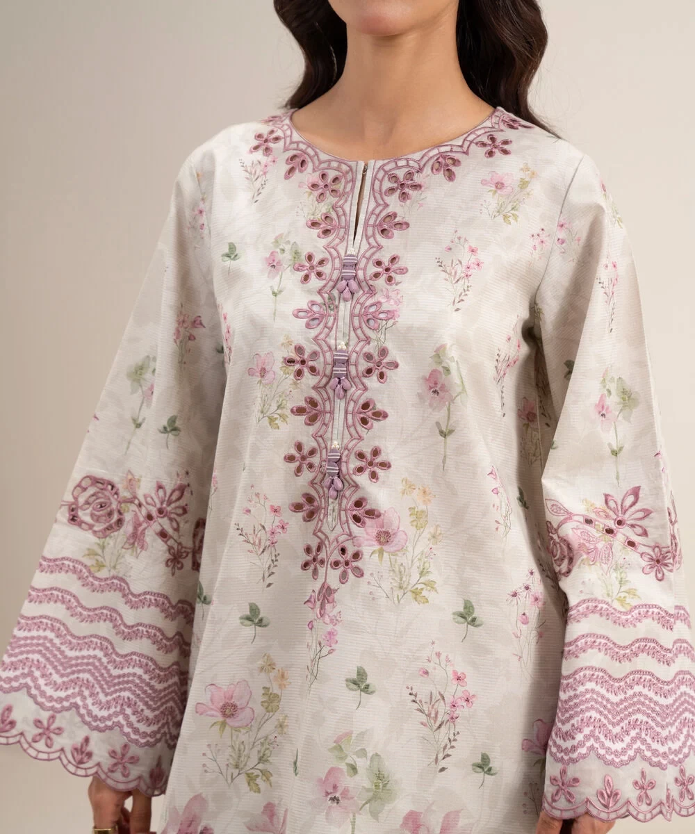 3 Piece Embroidered Zari Lawn Suit - 3PEDYS26V635