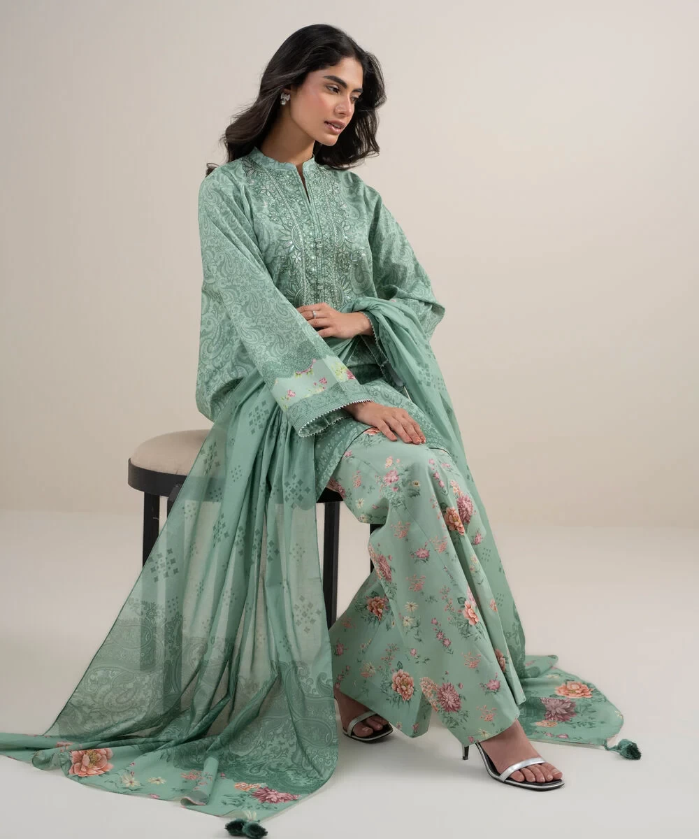 3 Piece - Embroidered Lawn Suit - 3PEDYS26V662