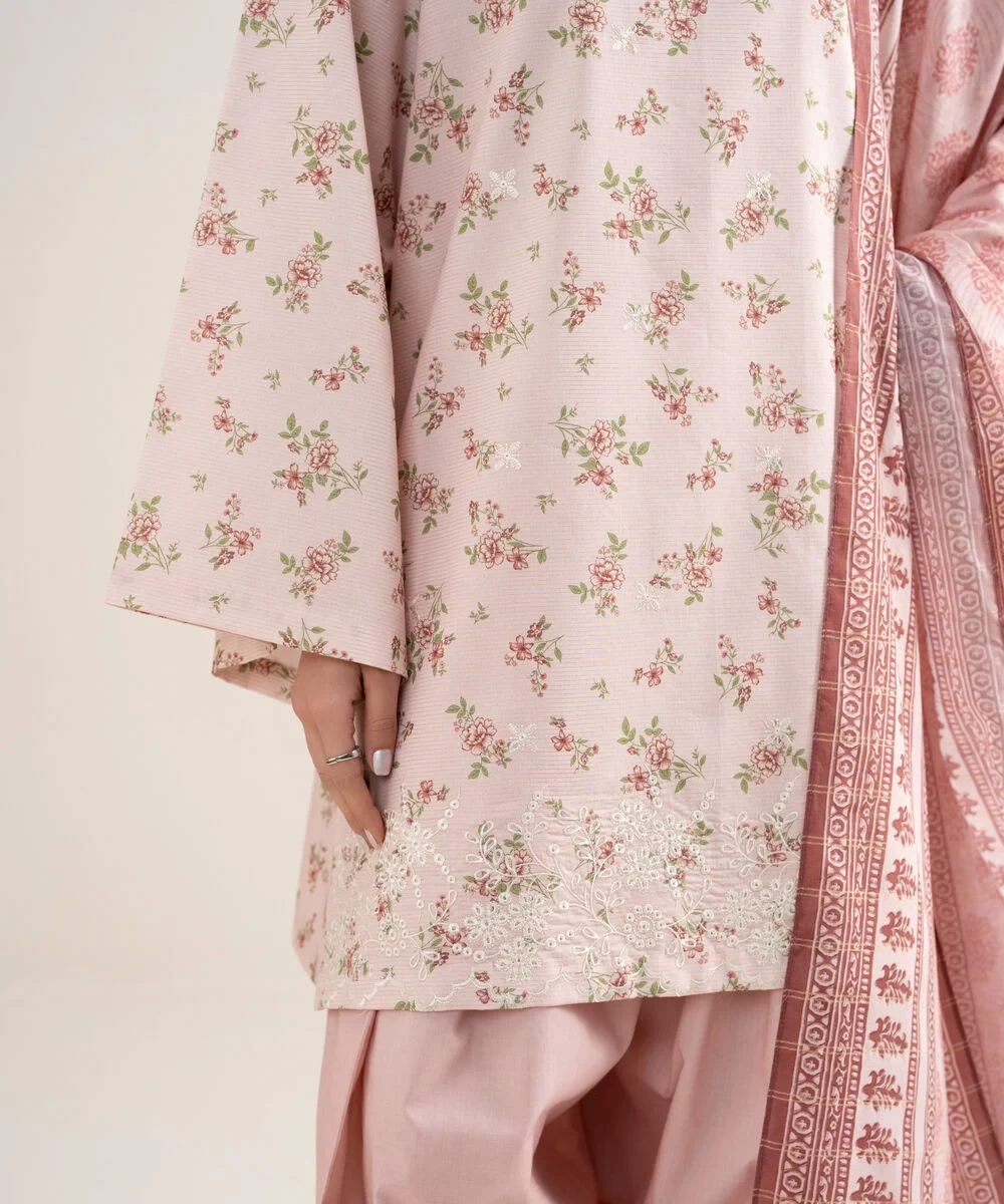 3 Piece - Embroidered Zari Lawn Suit - 3PEDYS26V671
