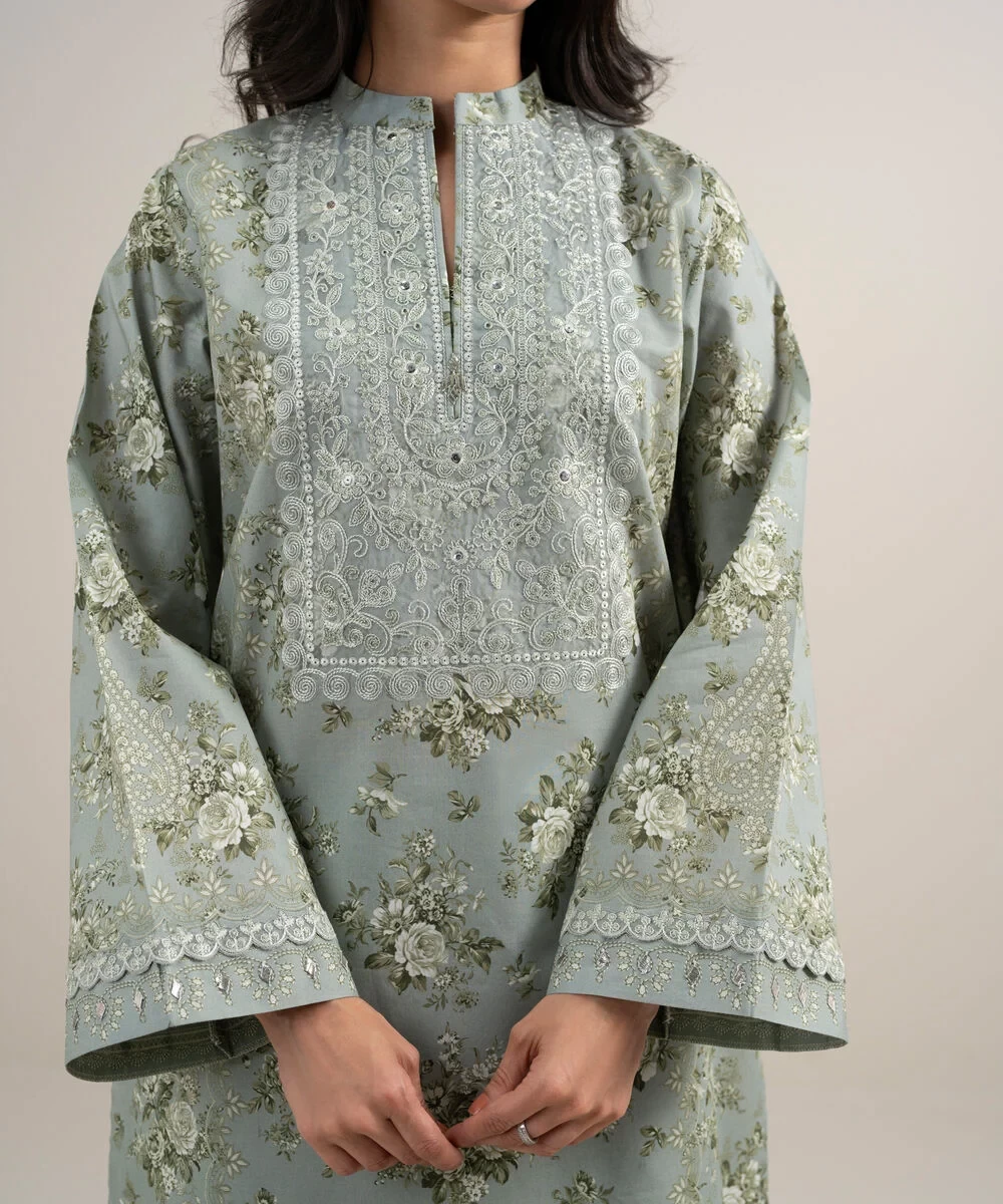 3 Piece - Embroidered Lawn Suit - 2DEDYS26V650