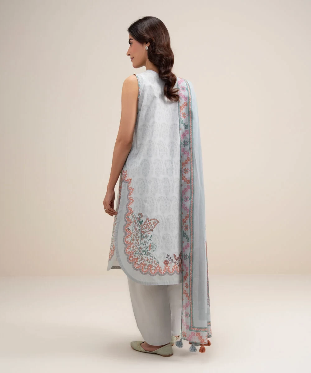 3 Piece - Embroidered Lawn Suit - 2TEDYS26V656