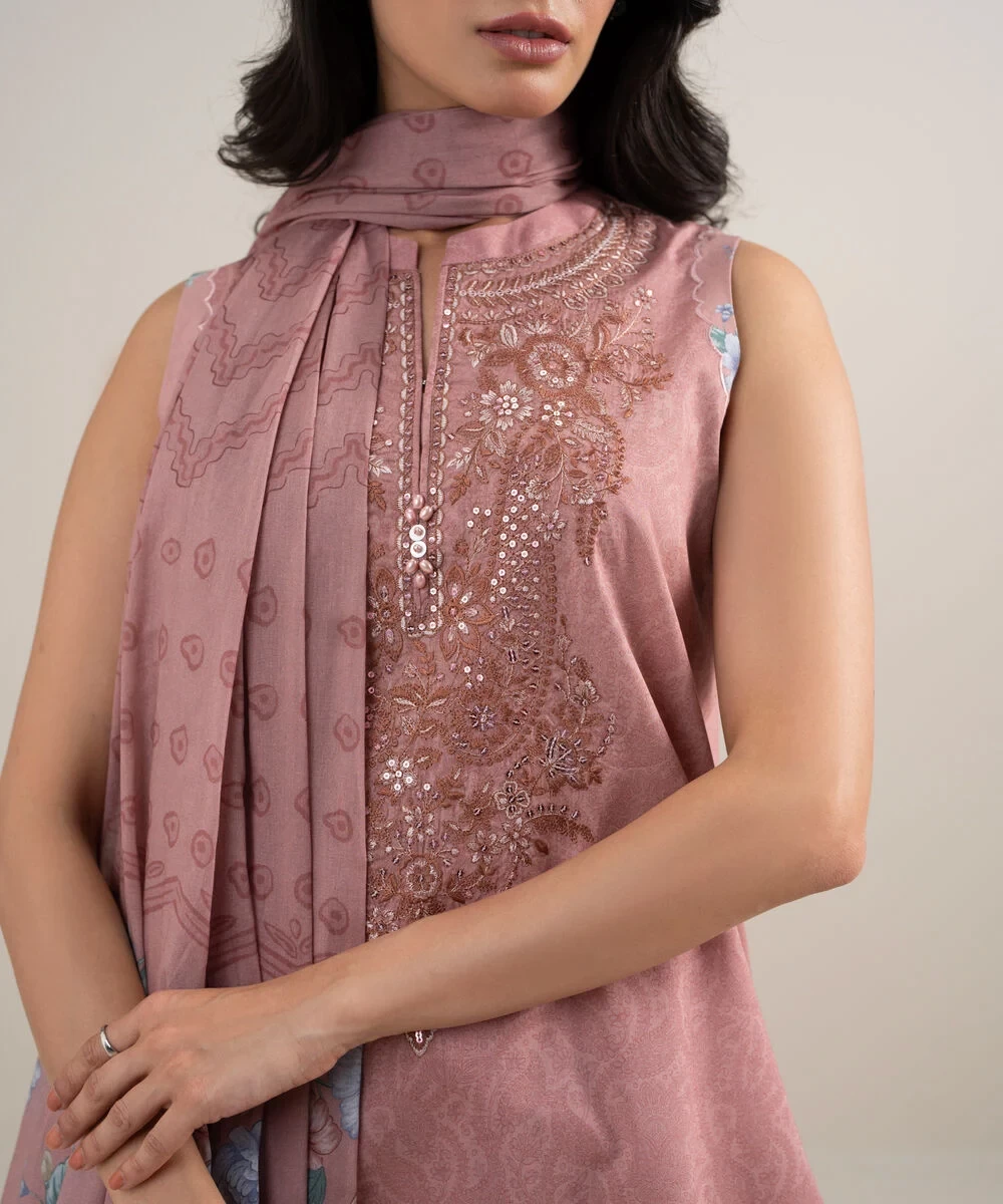3 Piece - Embroidered Lawn Suit - 3PEDYS26V663