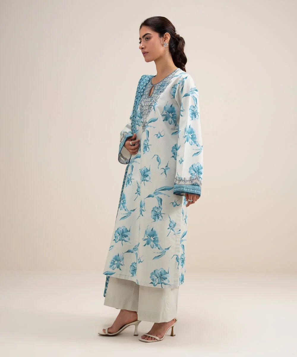 3 Piece - Embroidered Lawn Suit - 2DEDYS26V643