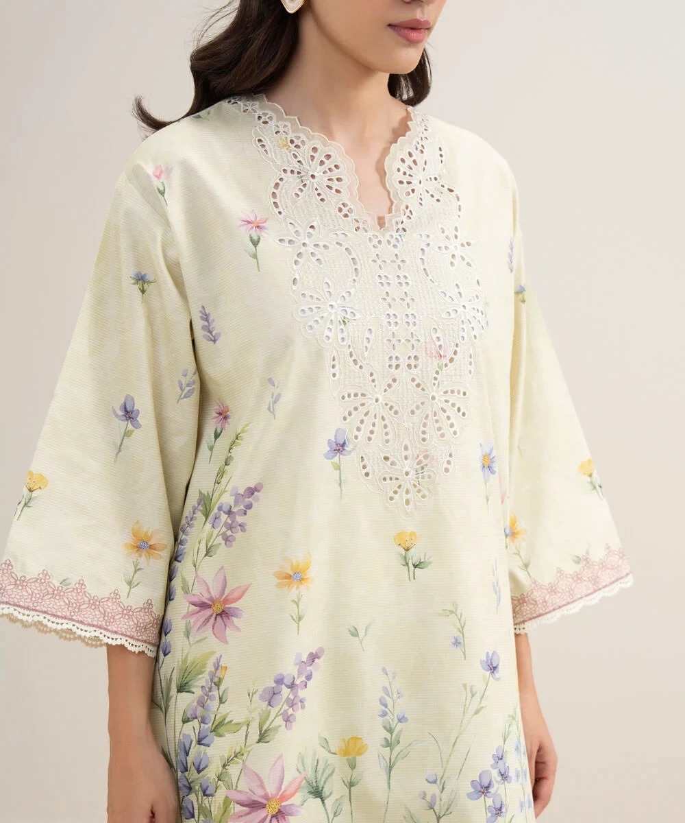 3 Piece - Embroidered Zari Lawn Suit - 3PEDYS26V633
