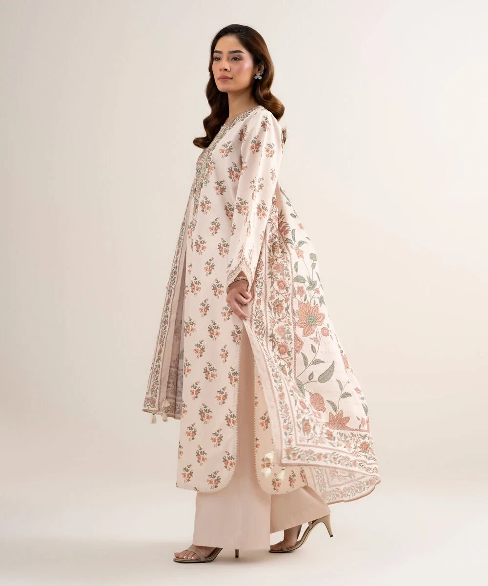 3 Piece - Embroidered Zari Lawn Suit - 2DEDYS26V646