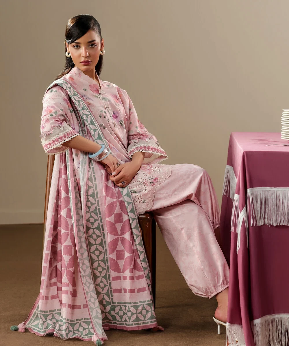 3 Piece - Embroidered Zari Lawn Suit - 3PEDYS26V636
