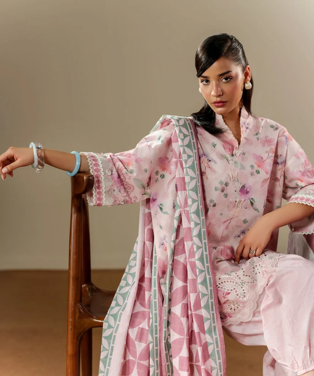 3 Piece - Embroidered Zari Lawn Suit - 3PEDYS26V636