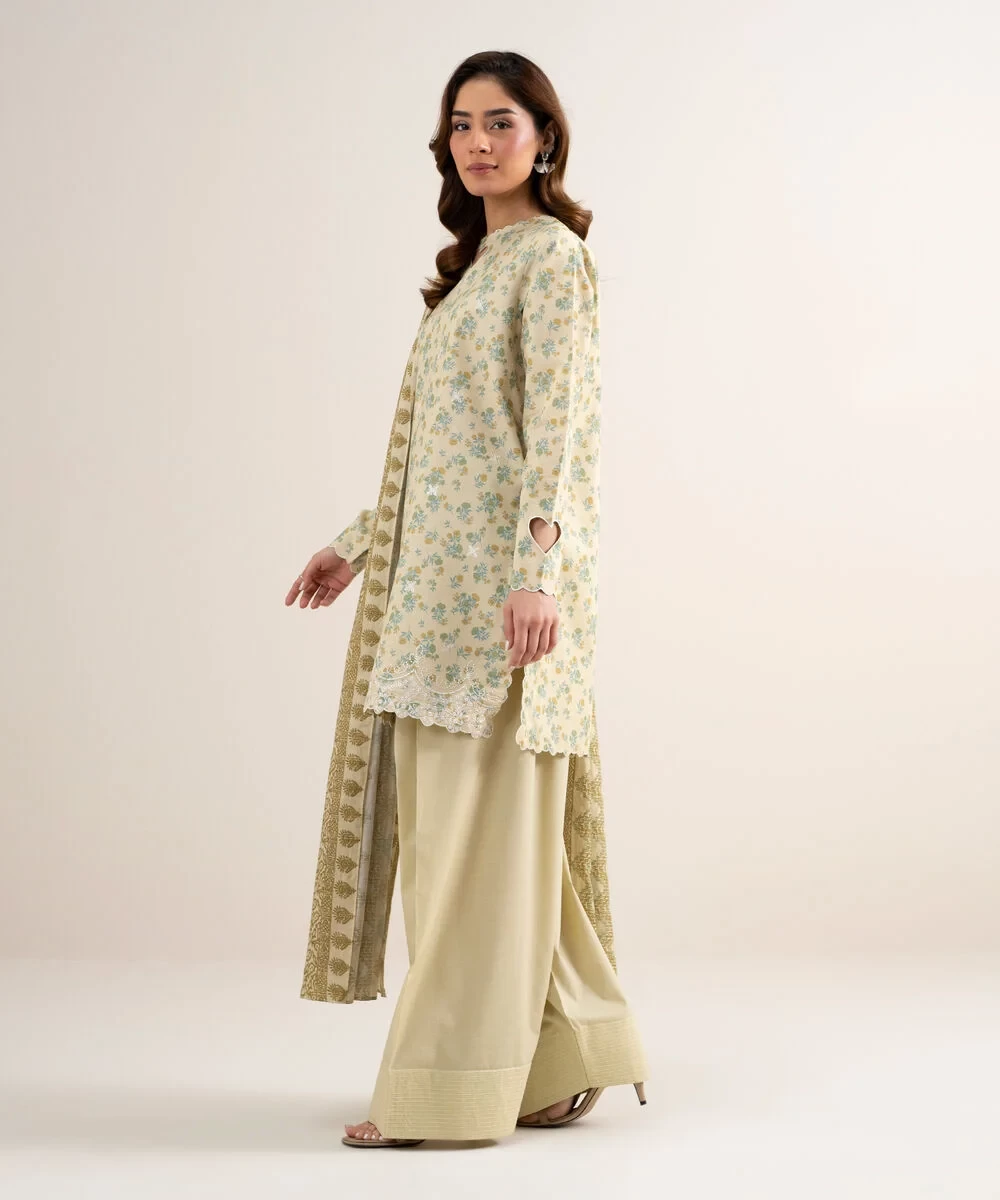 3 Piece - Embroidered Zari Lawn Suit - 3PEDYS26V670