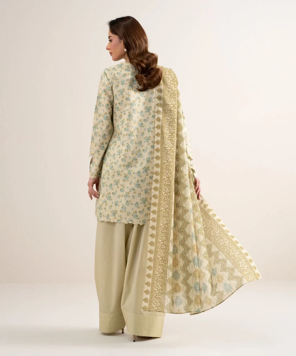 3 Piece - Embroidered Zari Lawn Suit - 3PEDYS26V670