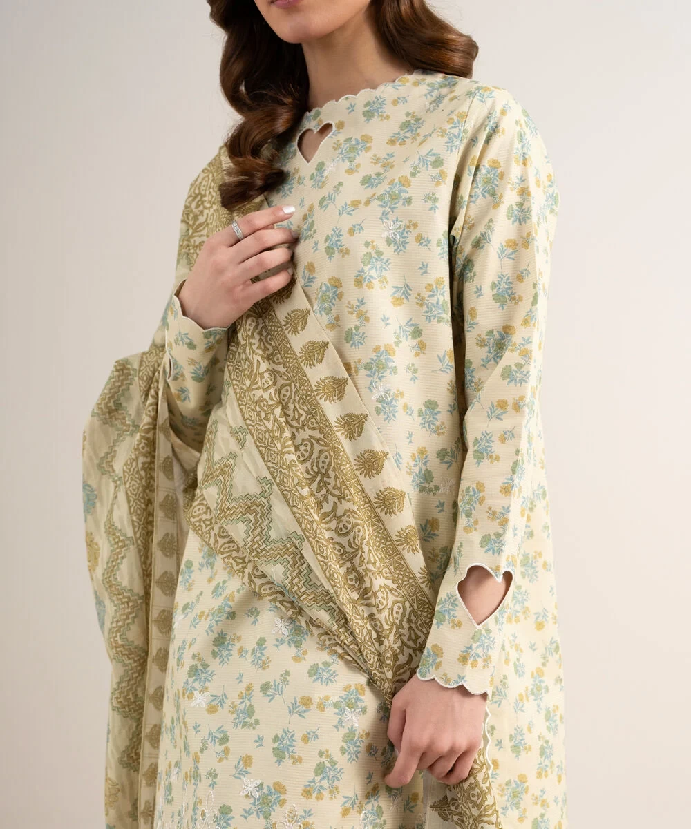 3 Piece - Embroidered Zari Lawn Suit - 3PEDYS26V670