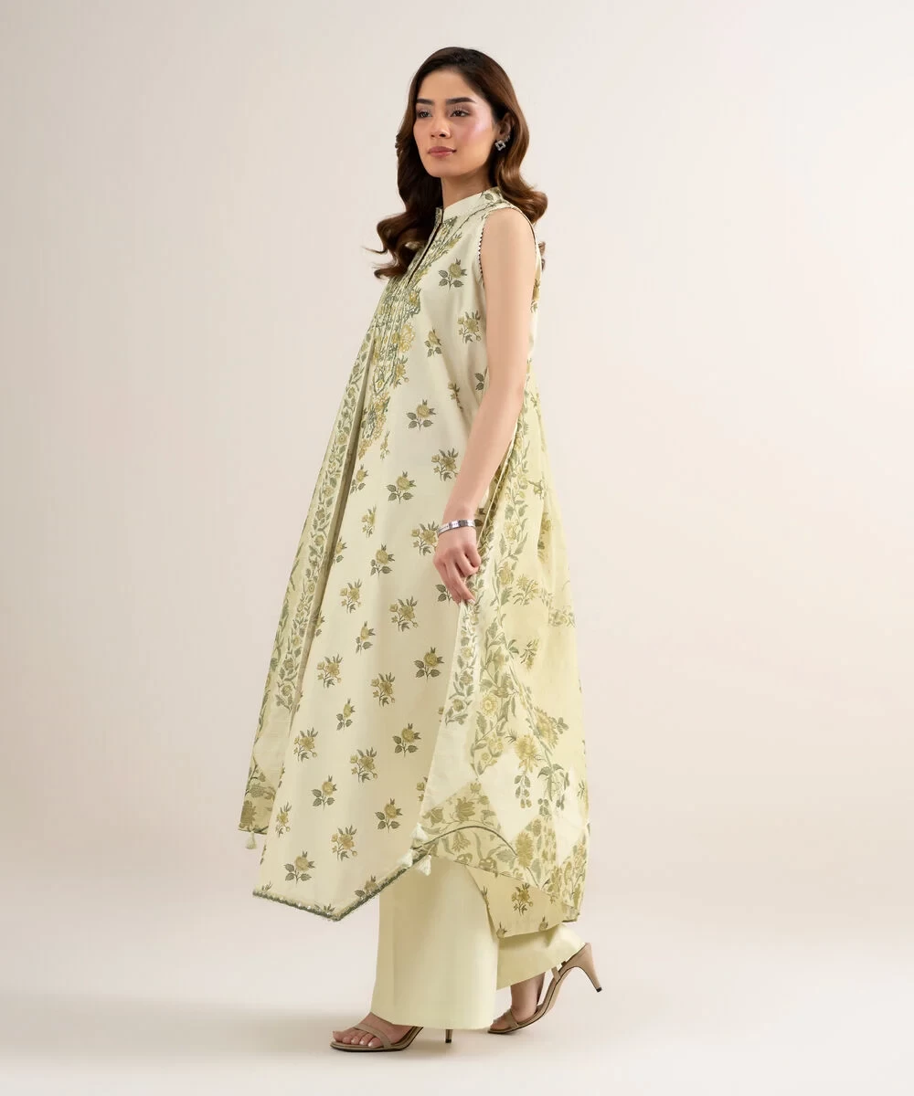 3 Piece - Embroidered Zari Lawn Suit -  2DEDYS26V648