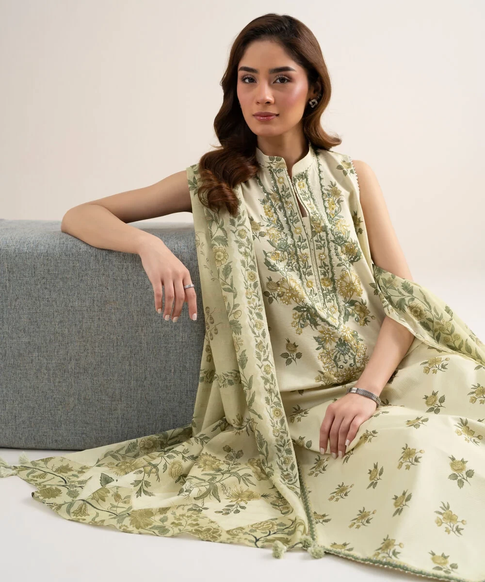 3 Piece - Embroidered Zari Lawn Suit -  2DEDYS26V648
