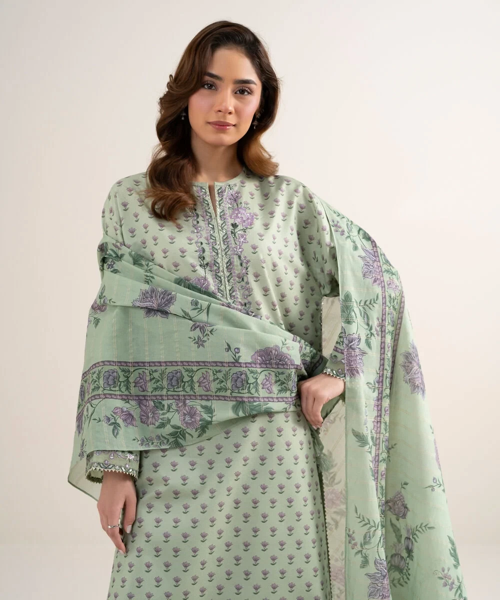 3 Piece - Embroidered Zari Lawn Suit - 2DEDYS26V645