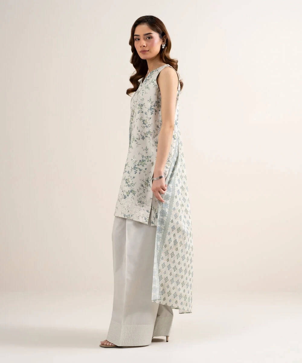 3 Piece - Embroidered Zari Lawn Suit -  3PEDYS26V669